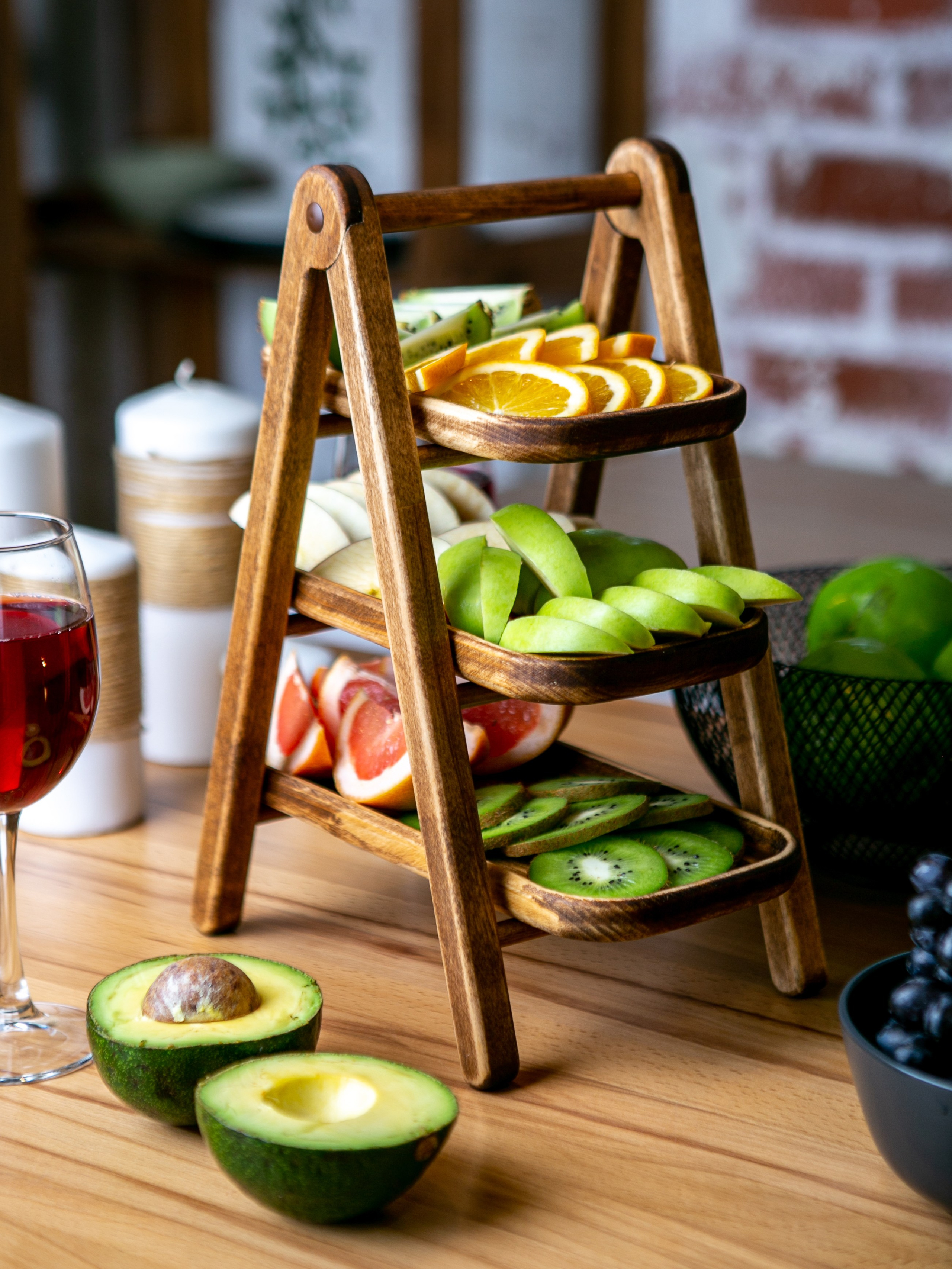 Подносы и этажерки. Контент фотограф, съемка для маркетплейсов, фуд съемка и репортажи в Новосибирске Ралия Галеева