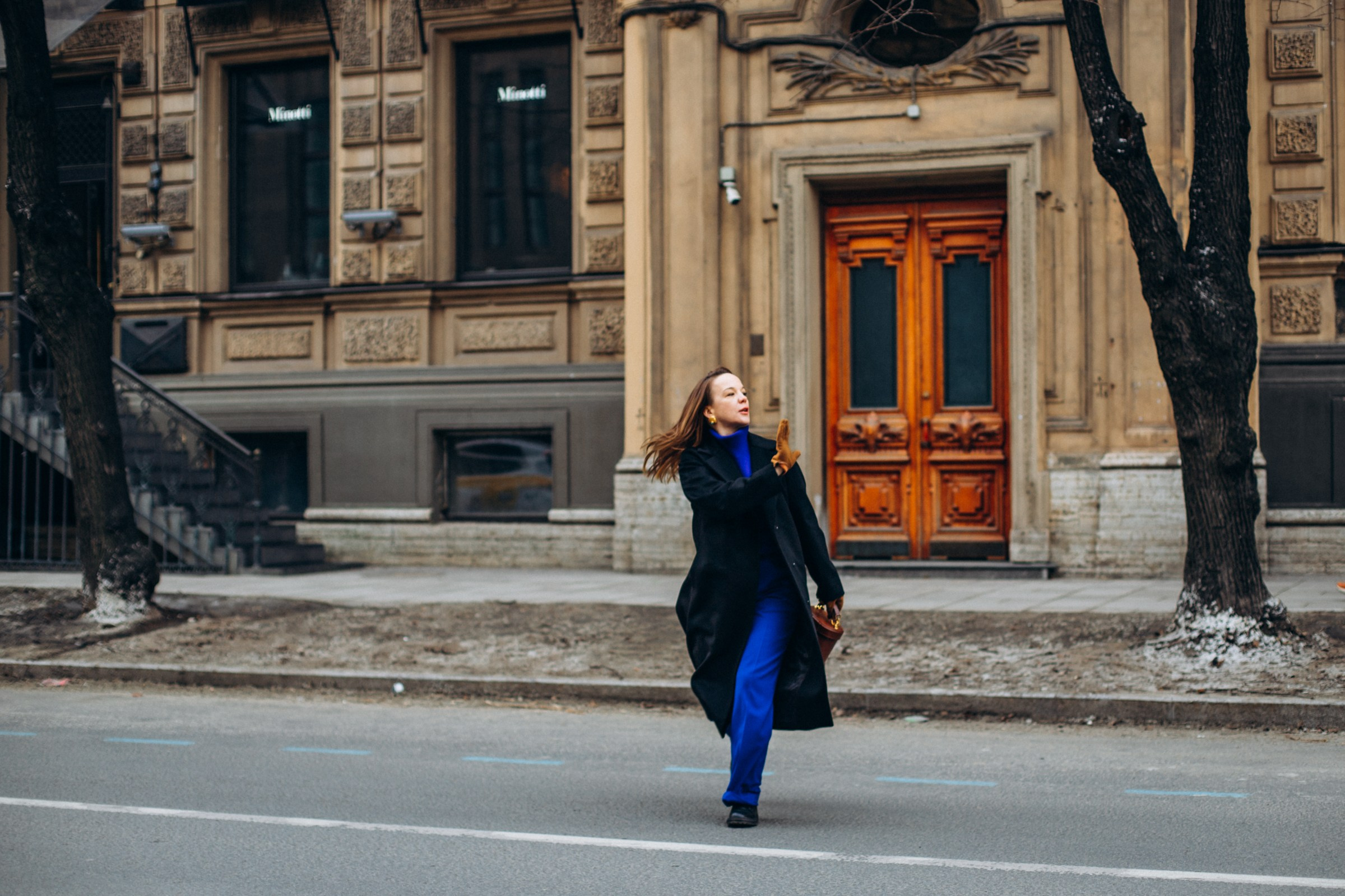 Наталь и Анастасия в марте. Фотопрогулка в Петербурге. Индивидуальный и семейный фотограф в Санкт-Петербурге