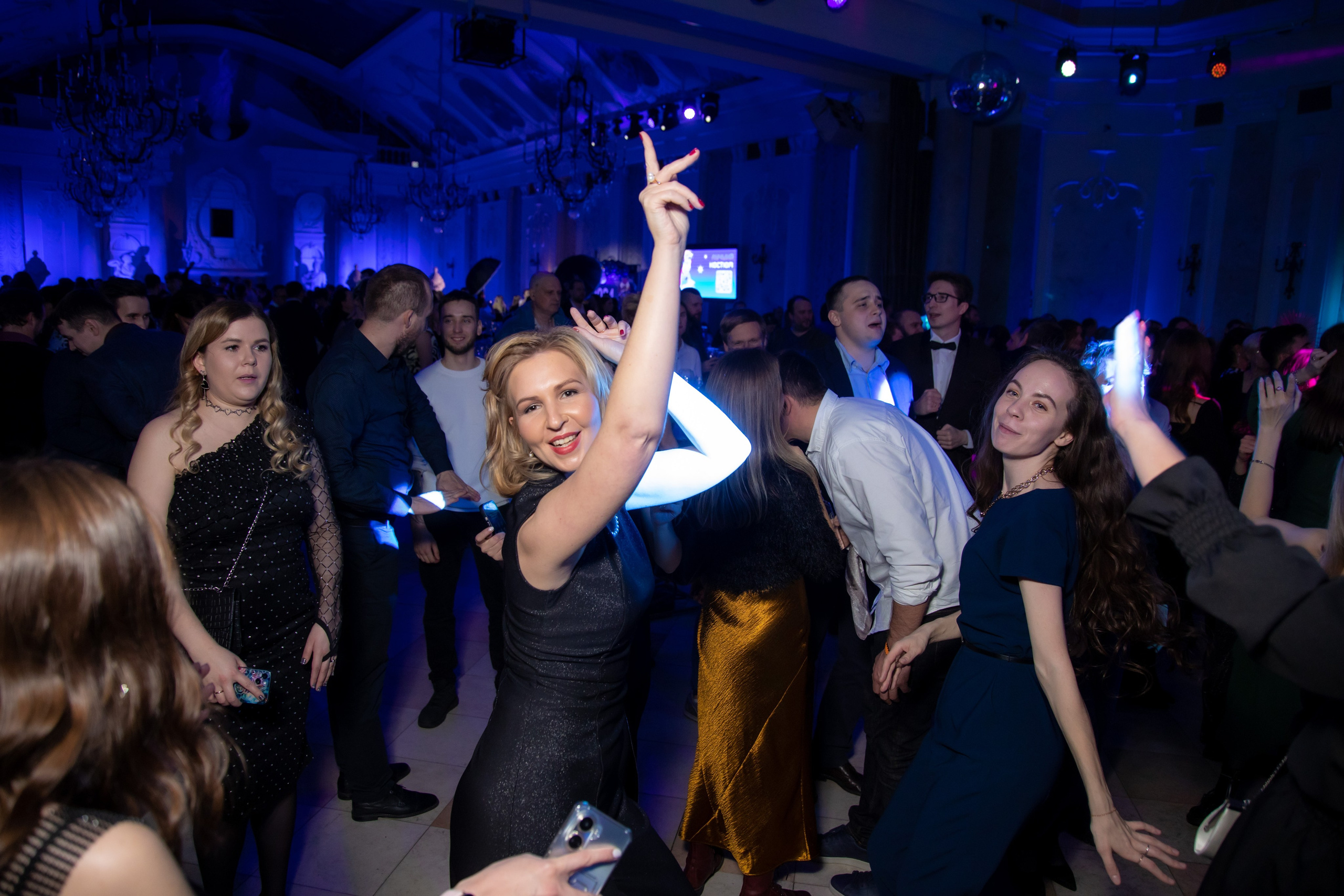 Новый Год 2022. Фотограф на праздник, корпоратив, День Рождения и Юбилей в г. Санкт-Петербурге Алексей Анкушев