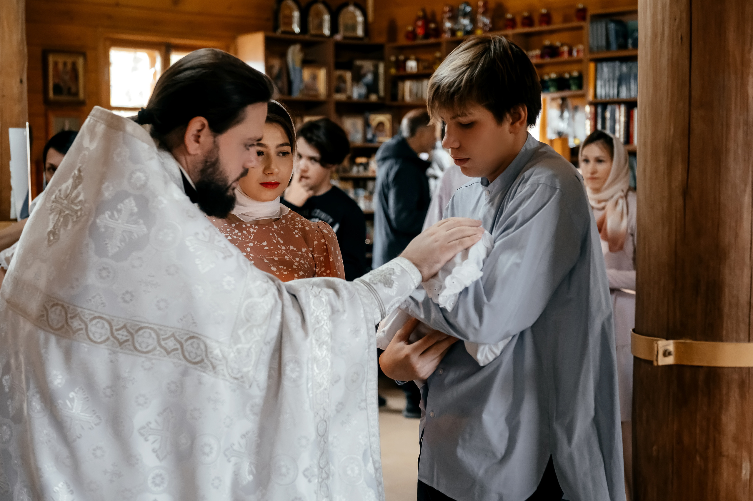 Екатерина, Храм страстотерпца царя Николая пос. Чкаловский. Свадебный и семейный фотограф Виктория Носачёва. Щелково, Москва и МО