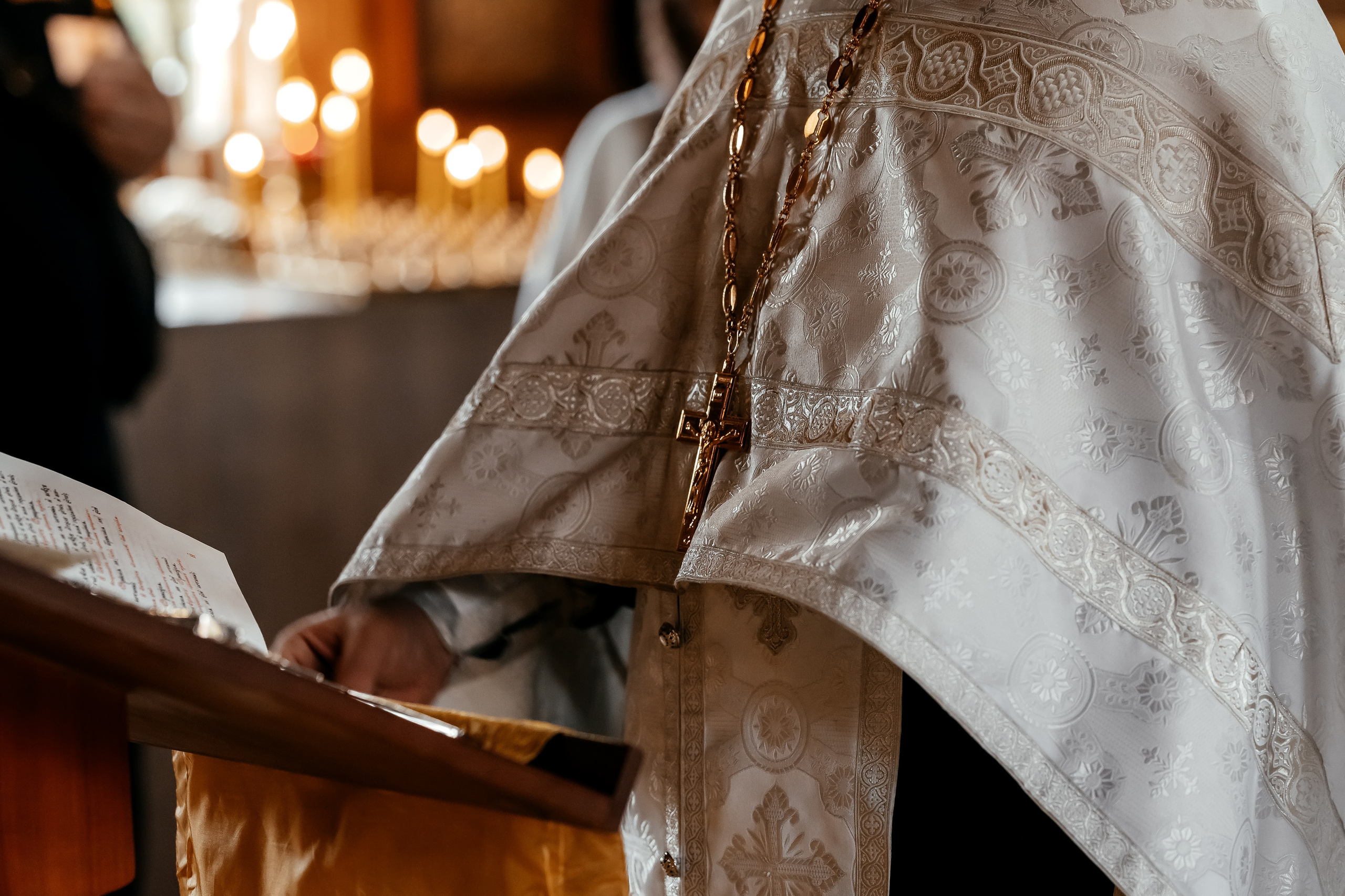 Екатерина, Храм страстотерпца царя Николая пос. Чкаловский. Свадебный и семейный фотограф Виктория Носачёва. Щелково, Москва и МО