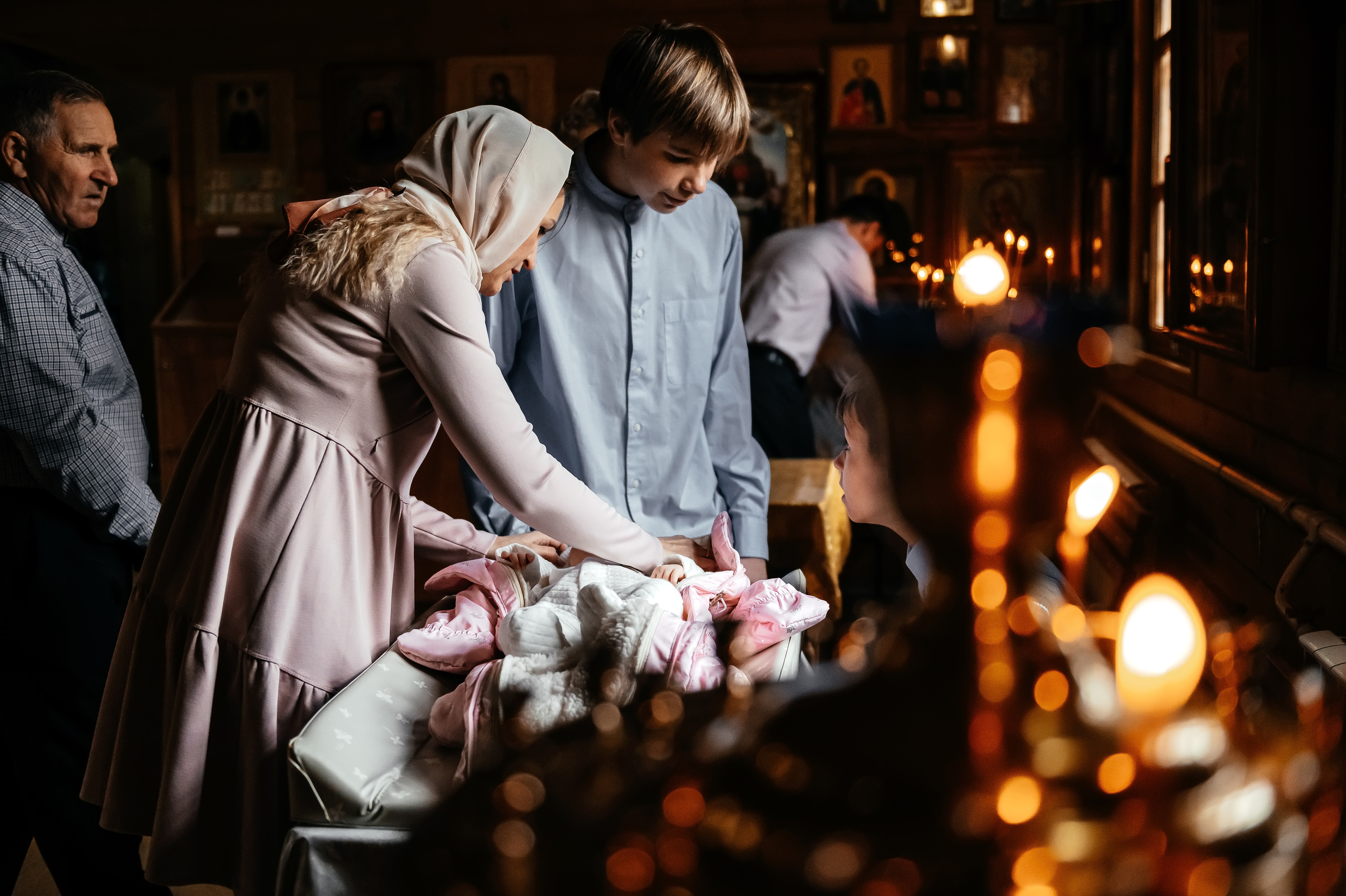 Екатерина, Храм страстотерпца царя Николая пос. Чкаловский. Свадебный и семейный фотограф Виктория Носачёва. Щелково, Москва и МО