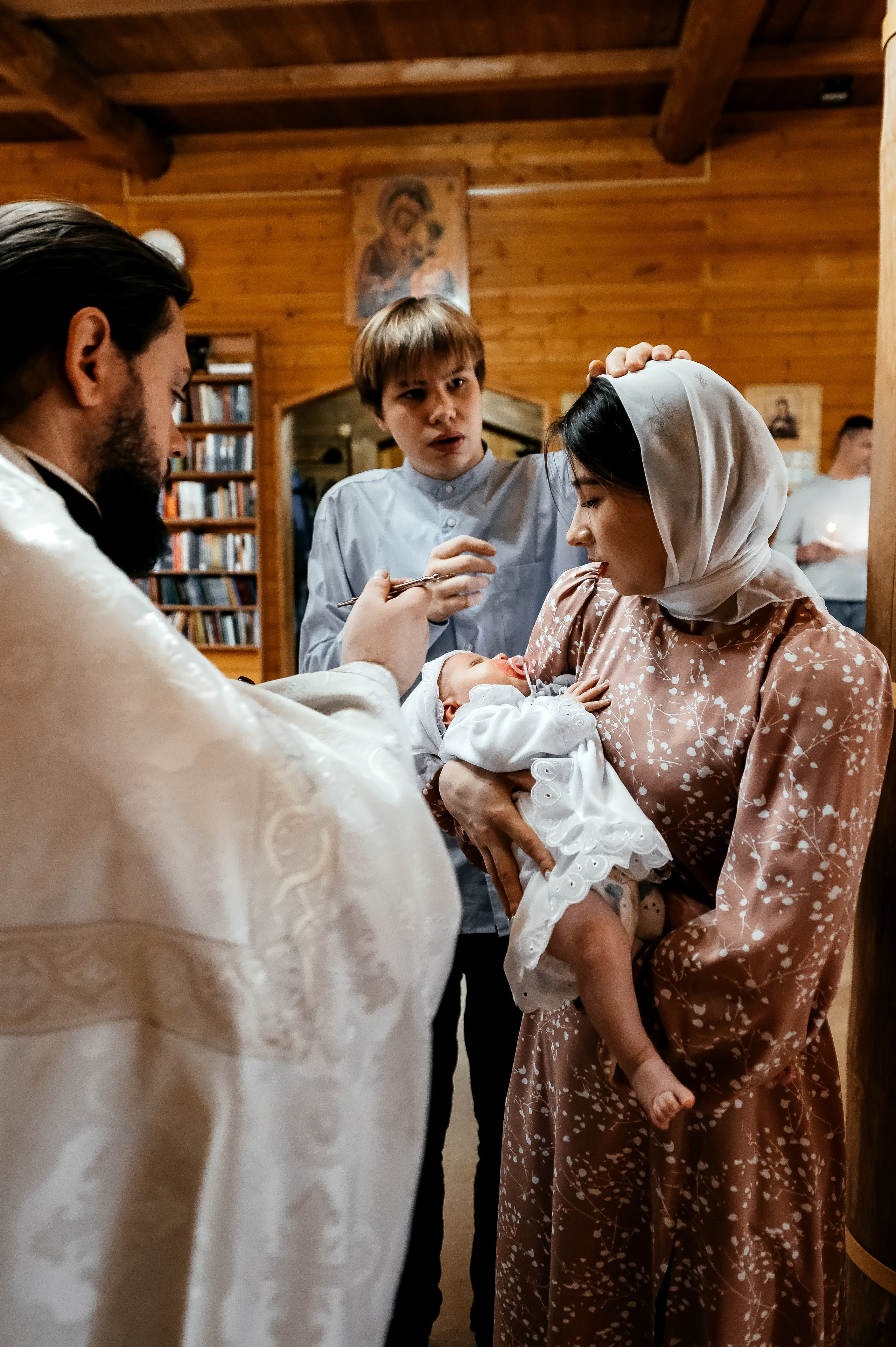 Екатерина, Храм страстотерпца царя Николая пос. Чкаловский. Свадебный и семейный фотограф Виктория Носачёва. Щелково, Москва и МО