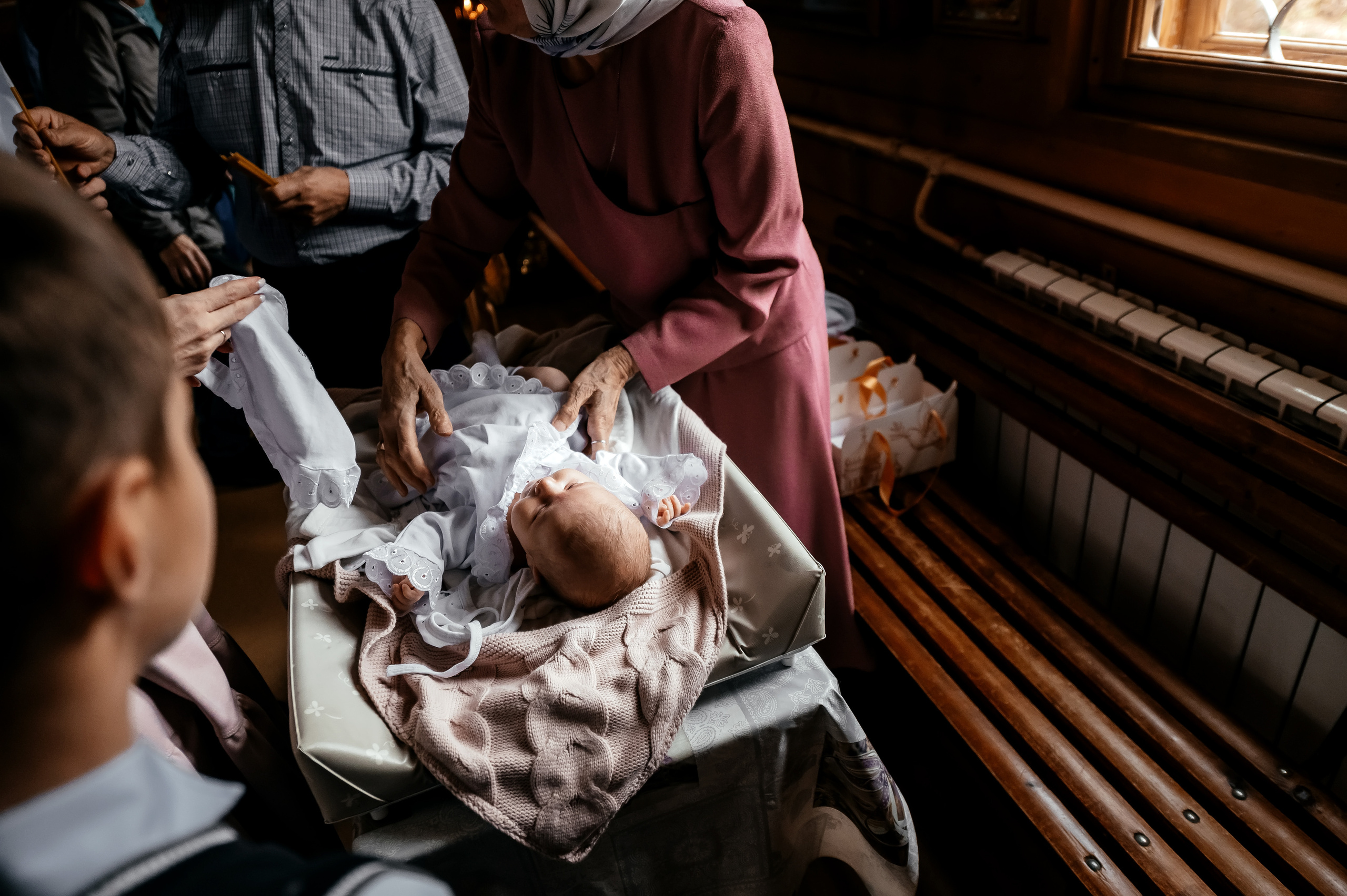 Екатерина, Храм страстотерпца царя Николая пос. Чкаловский. Свадебный и семейный фотограф Виктория Носачёва. Щелково, Москва и МО