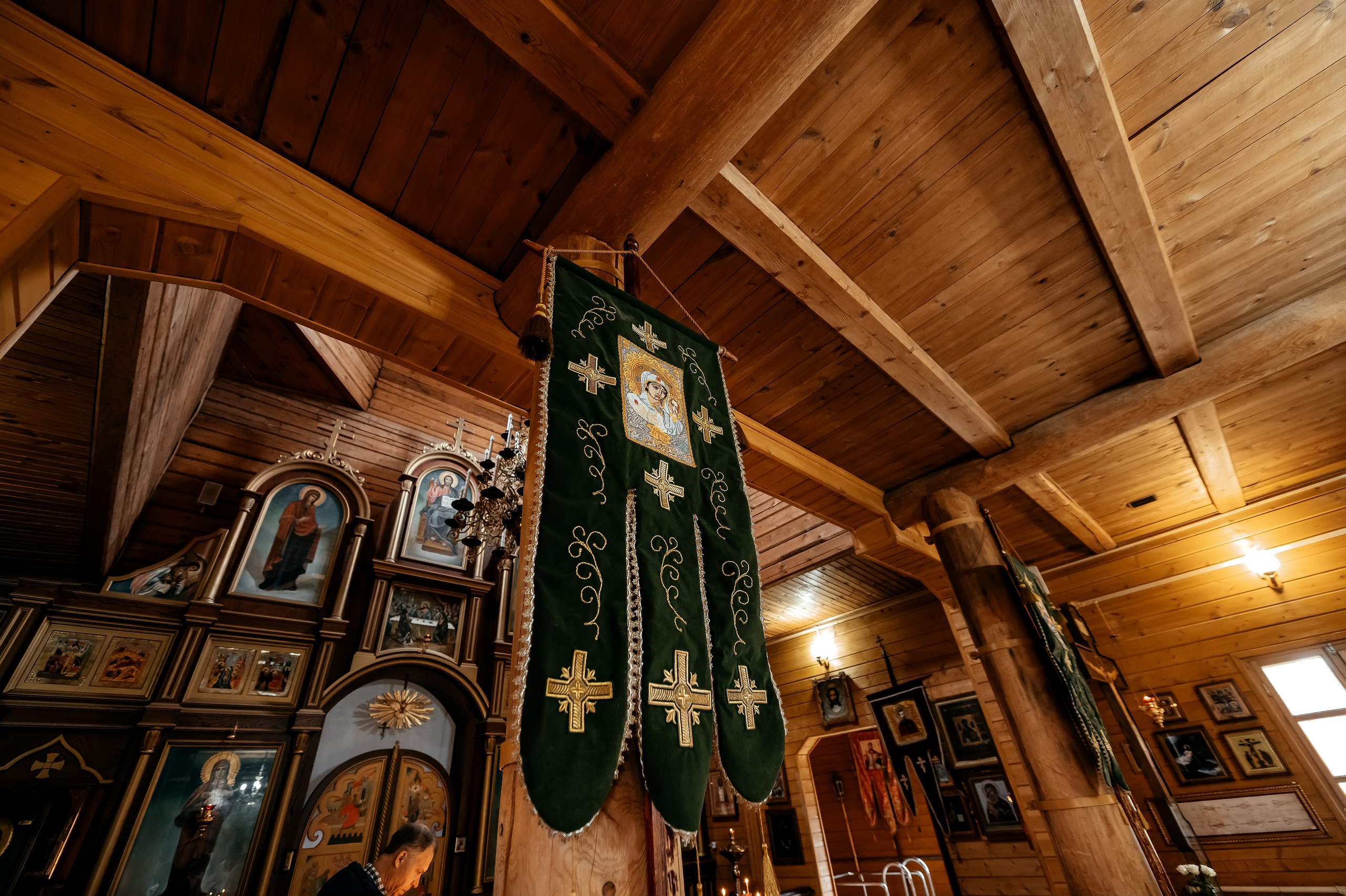 Екатерина, Храм страстотерпца царя Николая пос. Чкаловский. Свадебный и семейный фотограф Виктория Носачёва. Щелково, Москва и МО