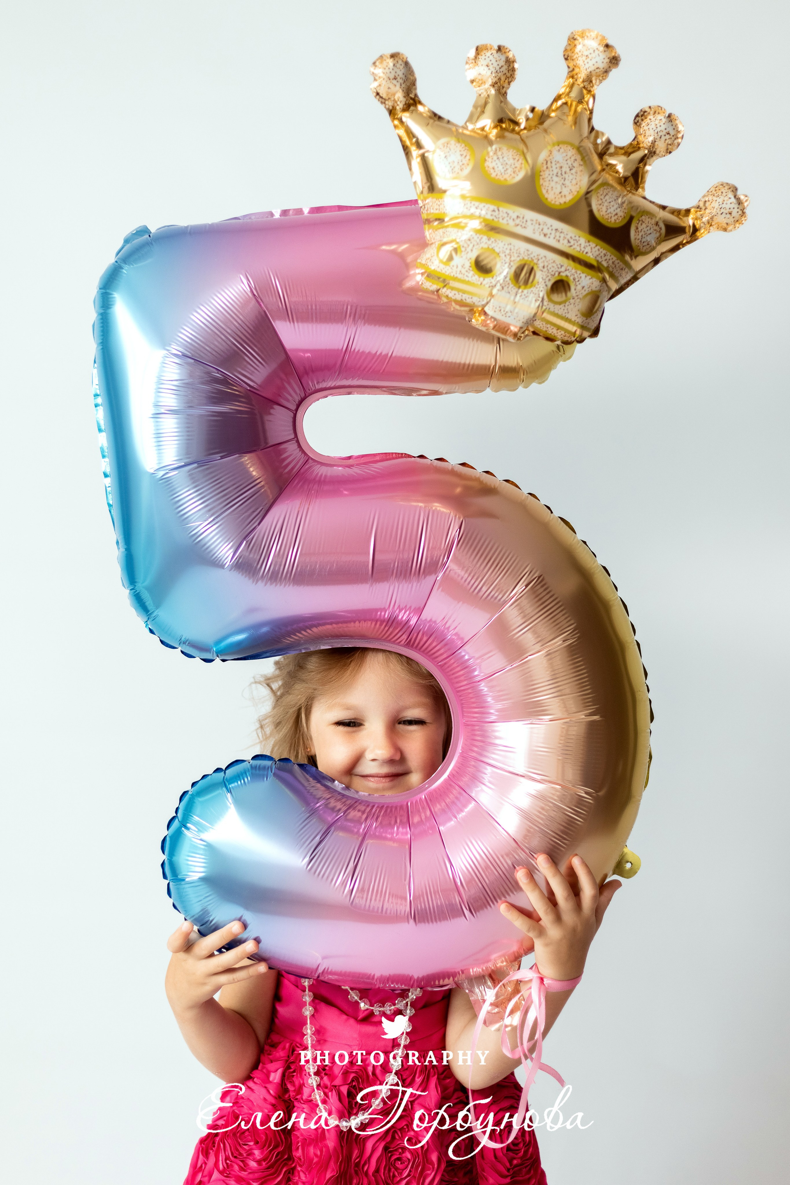 «Модница в розовом» В моей студии. Вероника и Александра. 2024. Фотограф Пермь. Свадьбы. Семья и дети, школа, д. сад. Фотокниги