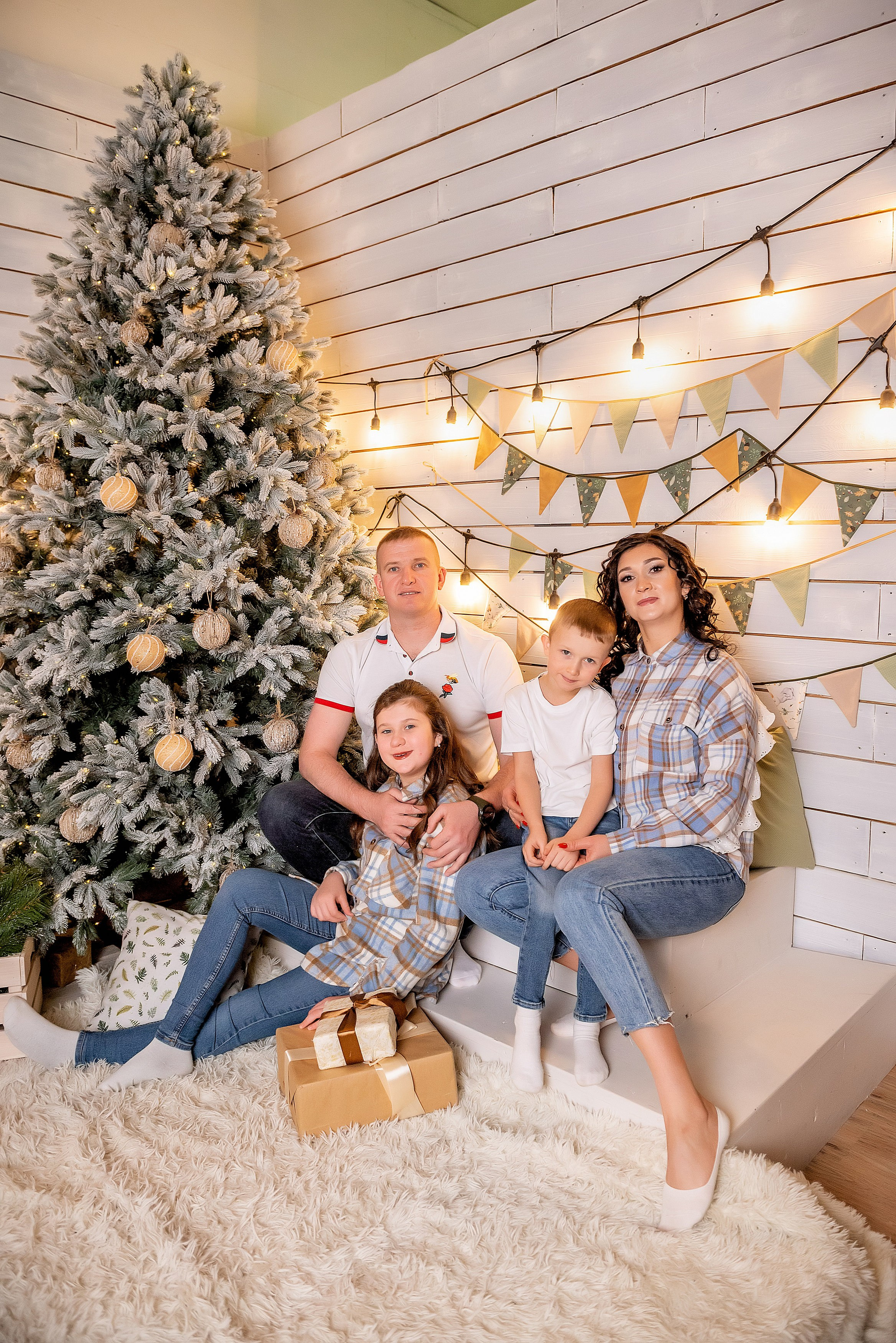 Портфолио фотографа: Новогодние фотосессии — Идеи, примеры и вдохновение для ваших праздничных кадров