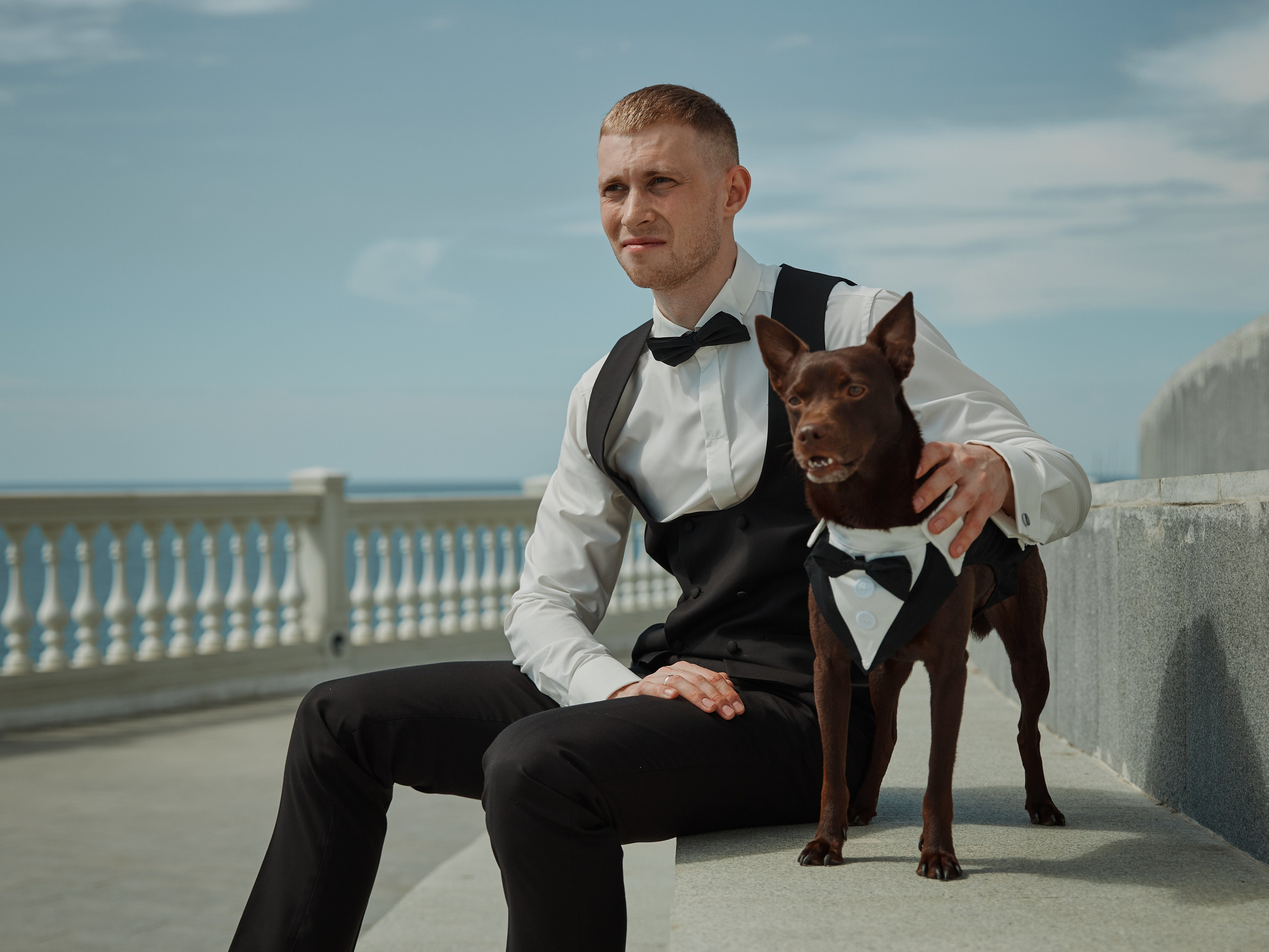 Жених с собакой в Анапе