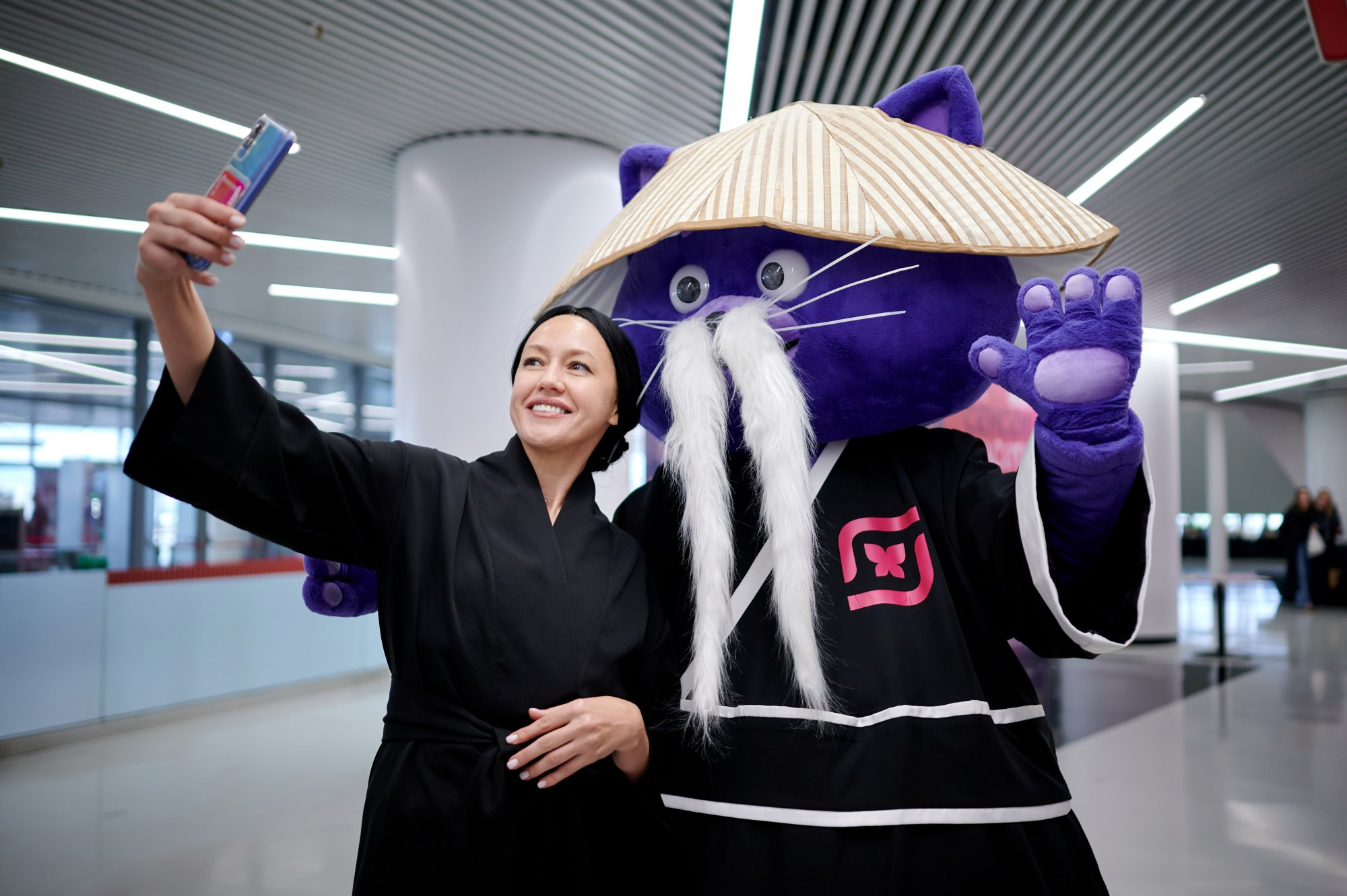 Магнит Косметик — конкурс «Золотой Магазин». Мезенцев Евгений фотограф