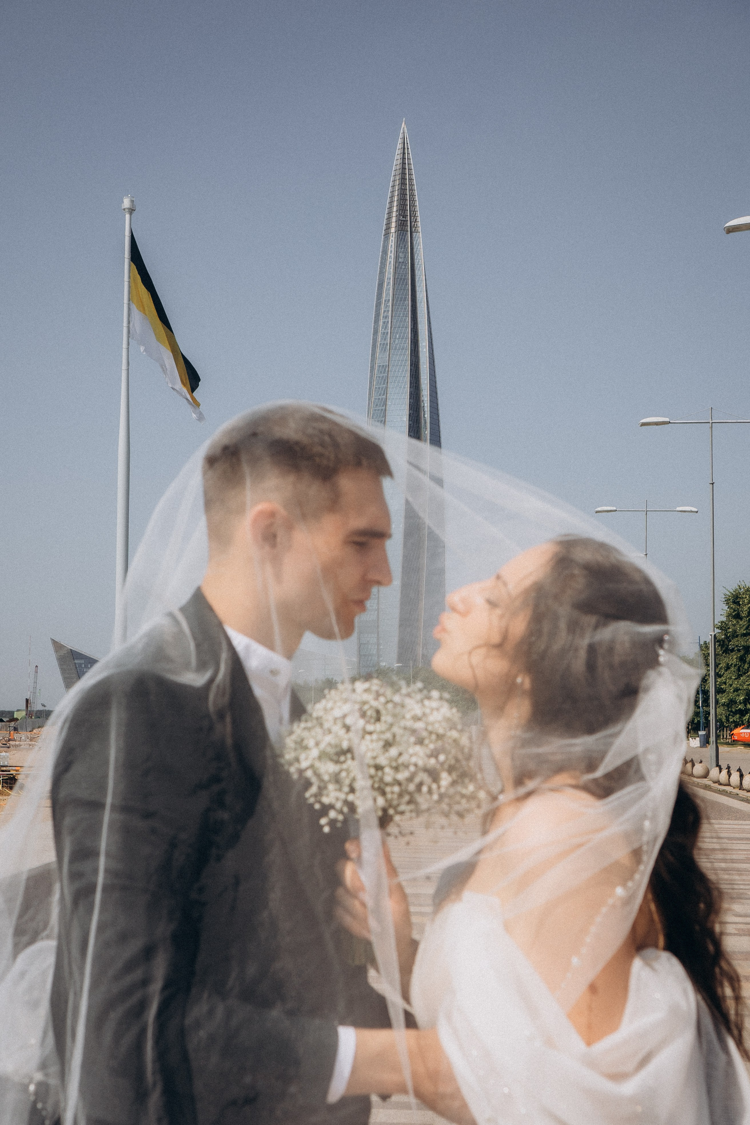 СВАДЕБНАЯ СЬЕМК В ПАРКЕ 300-ЛЕТИЯ. Профессиональный фотограф, Санкт-Петербург — Виктория Богомолова