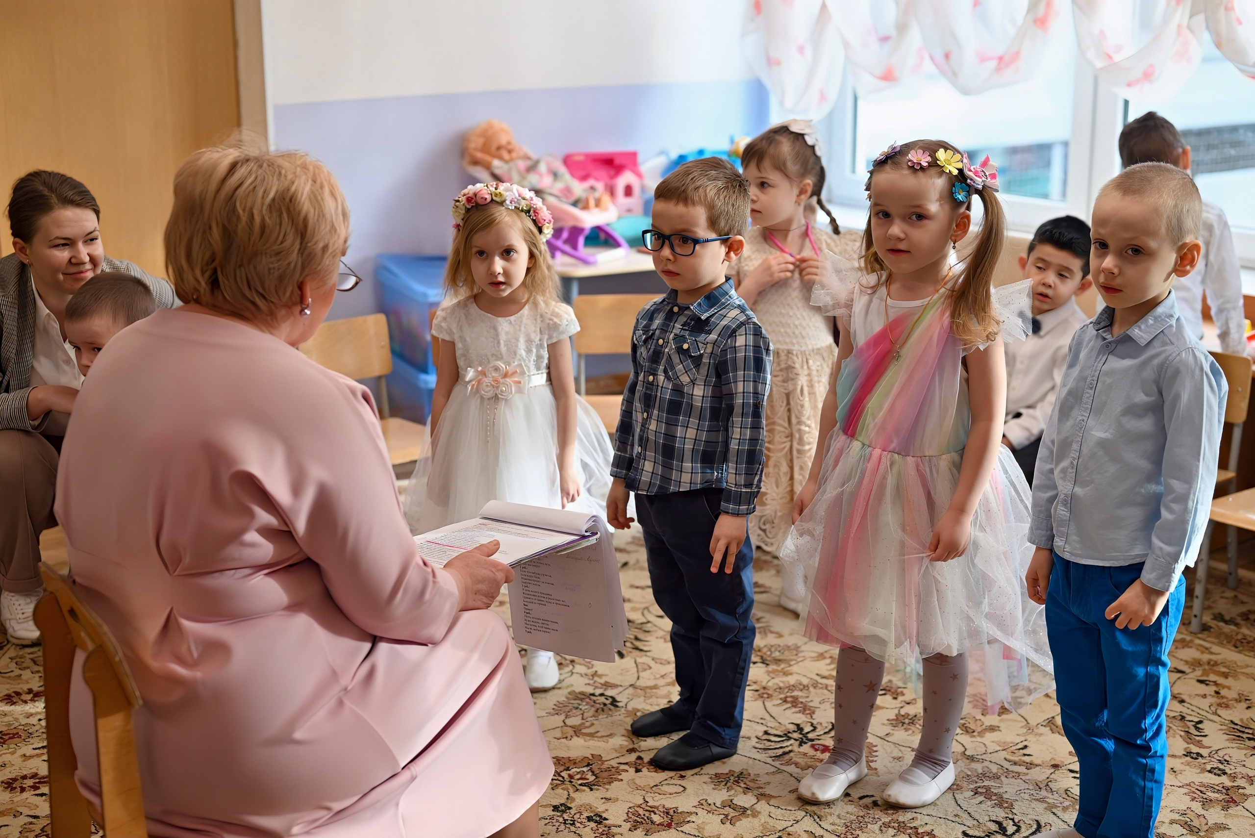 Праздник в группе «Дружная семейка». Семейный и детский фотограф Москва