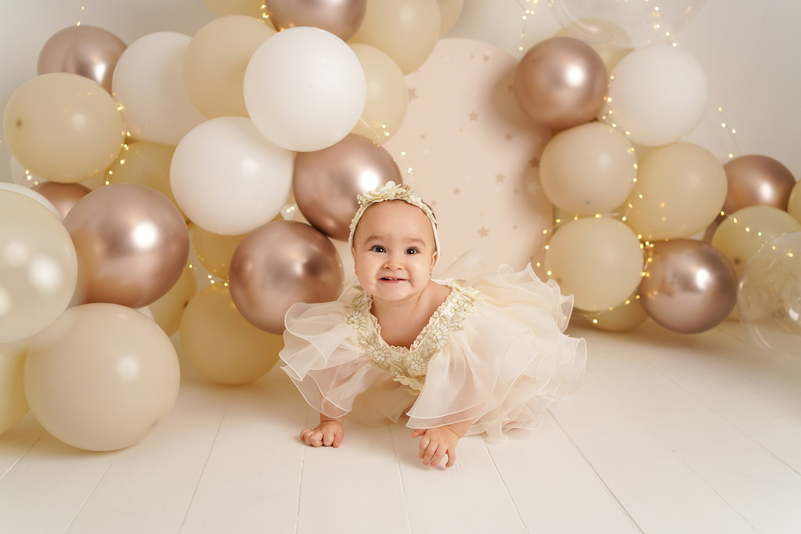 Фотосессия 1 годик Софии. Детский фотограф и фотограф новорожденных в Калининград Оксана Иваний