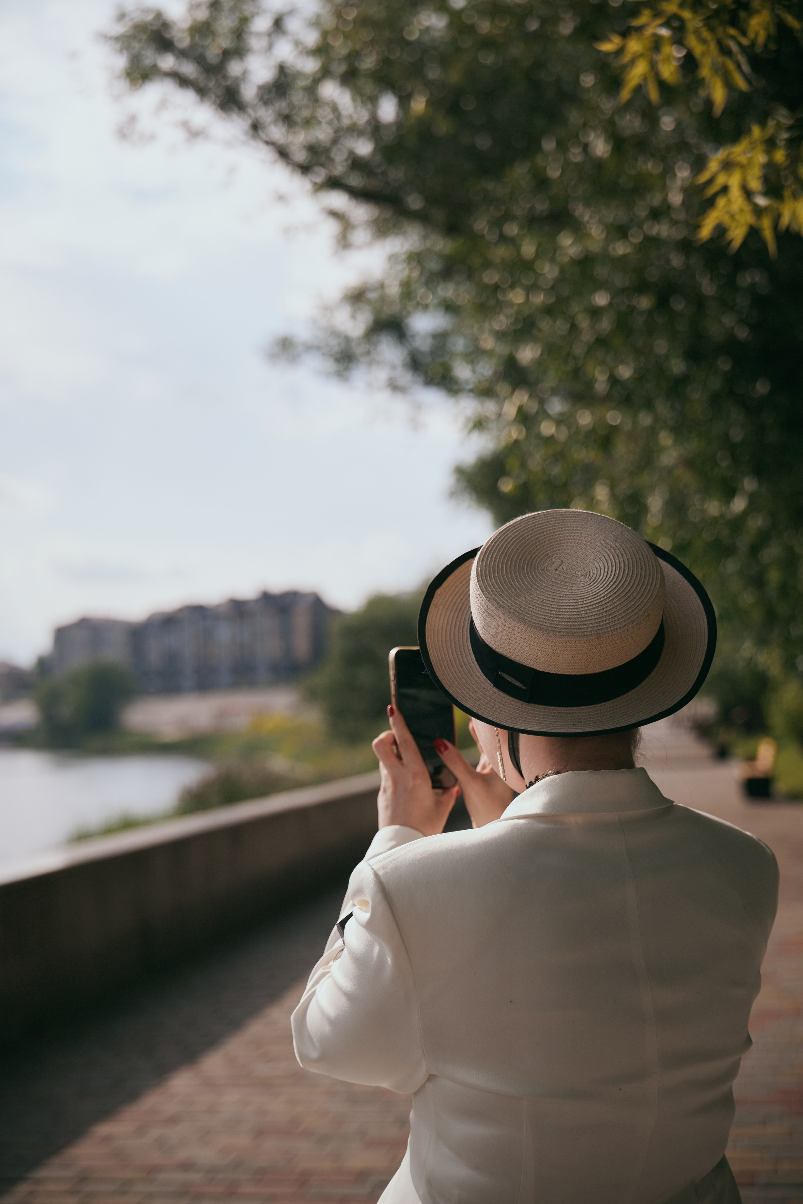 Завтрак в шляпках. Фотограф и видеограф в Кургане Леонид Корнильев