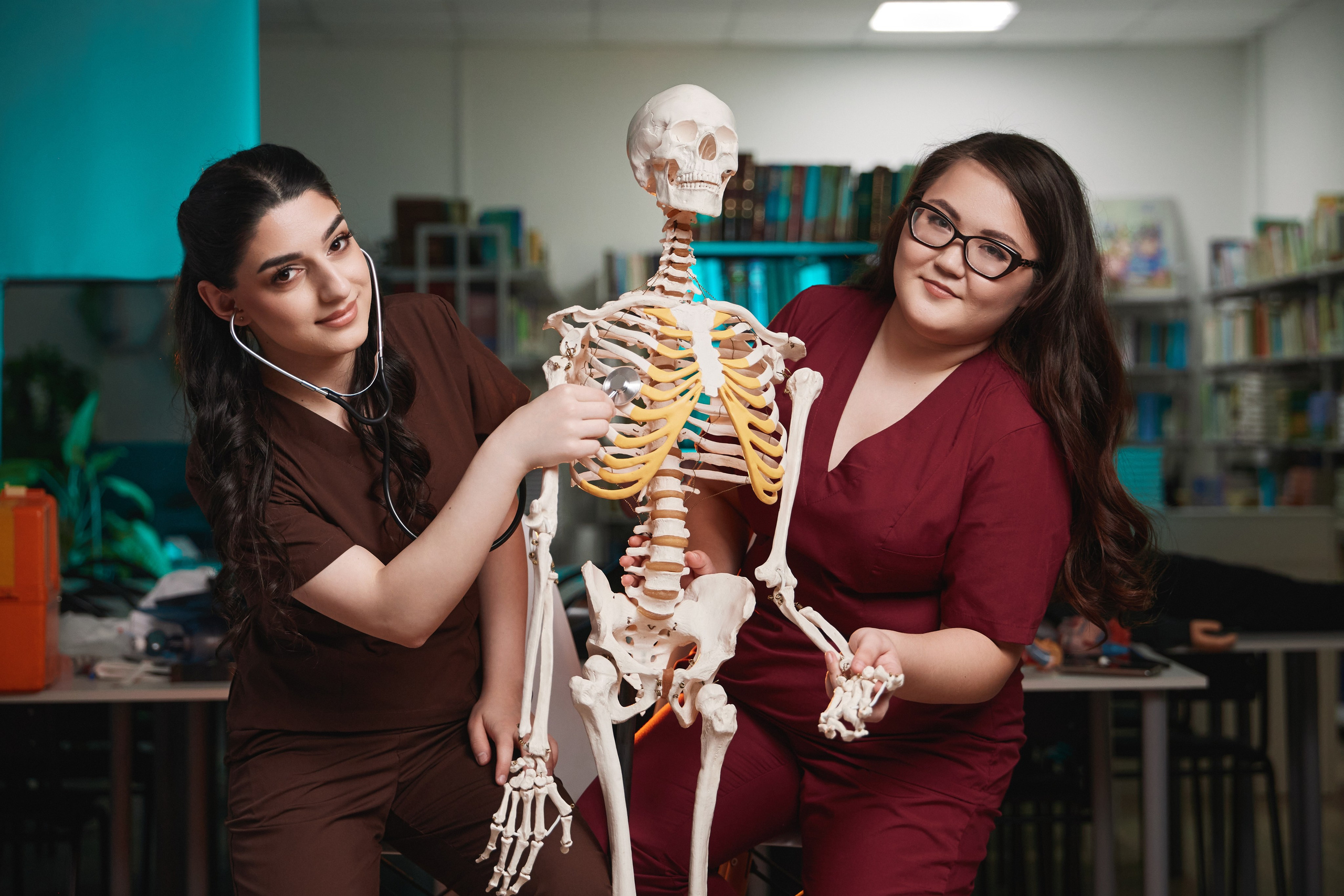 Выпускной мед. Фотограф и видеограф в Кургане Леонид Корнильев