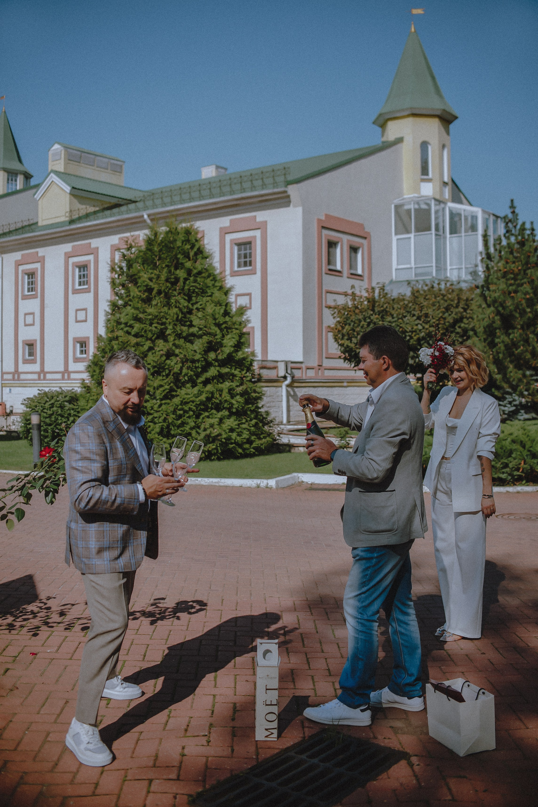 Love.exe: Запущен успешно. Свадебный и семейный фотограф в Москве Сажина Кристина КиМ. Свадебный оператор в Москве Сажин Максим