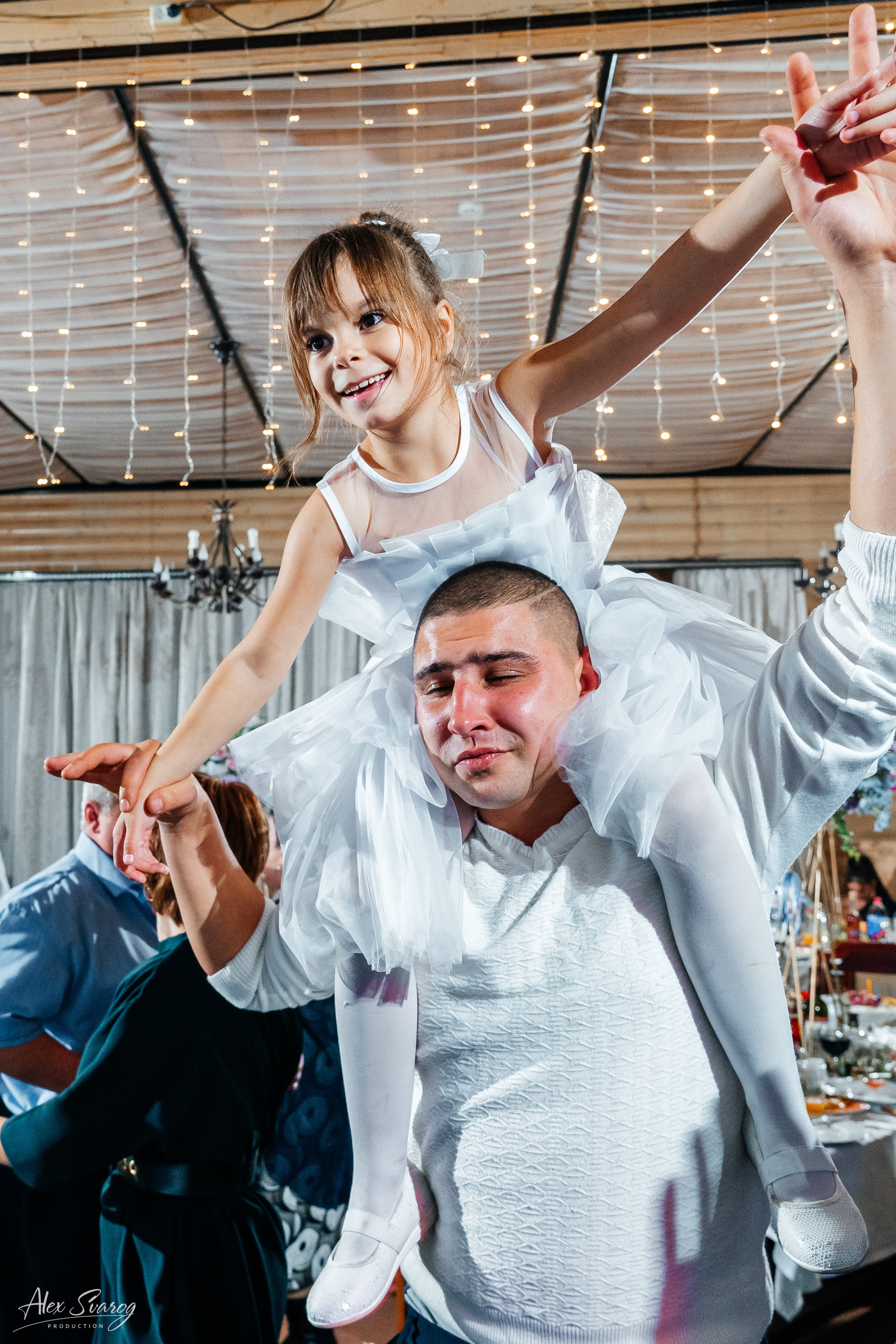 Красивые свадебные фото в Орехово-Зуево. Свадебный и репортажный фотограф-видеограф Москва и Московская область