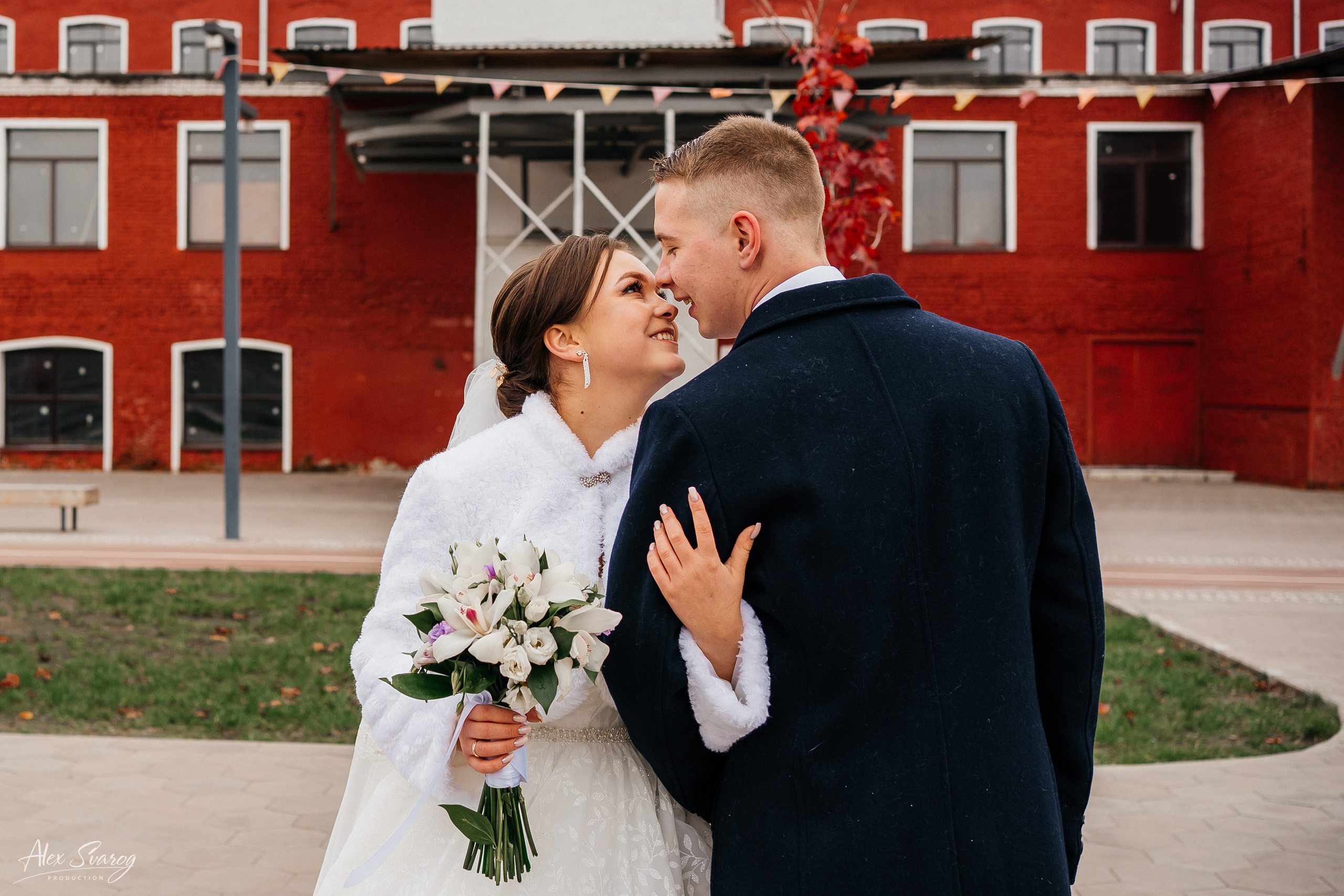 Красивые свадебные фото в Орехово-Зуево. Свадебный и репортажный фотограф-видеограф Москва и Московская область