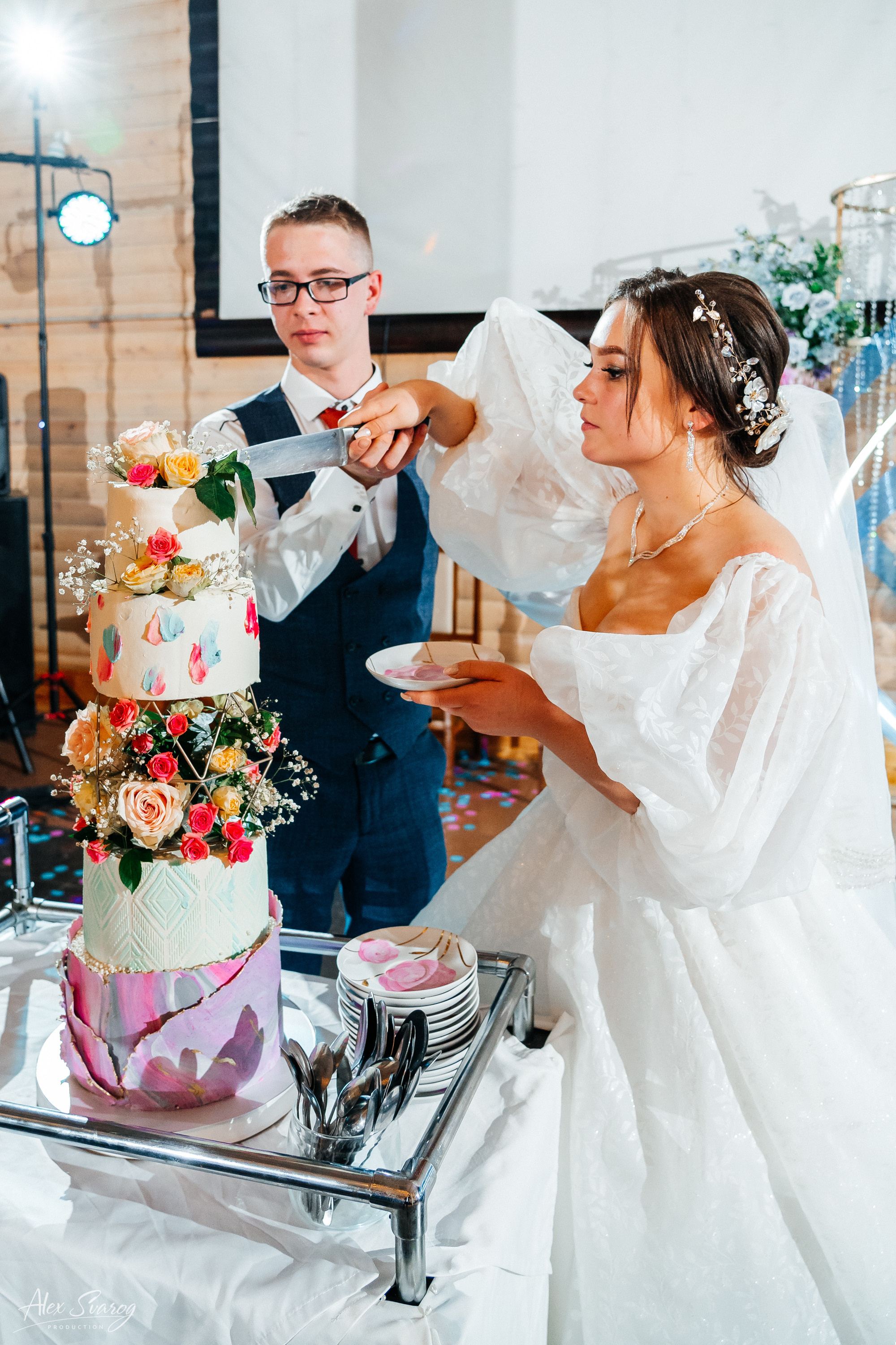 Красивые свадебные фото в Орехово-Зуево. Свадебный и репортажный фотограф-видеограф Москва и Московская область