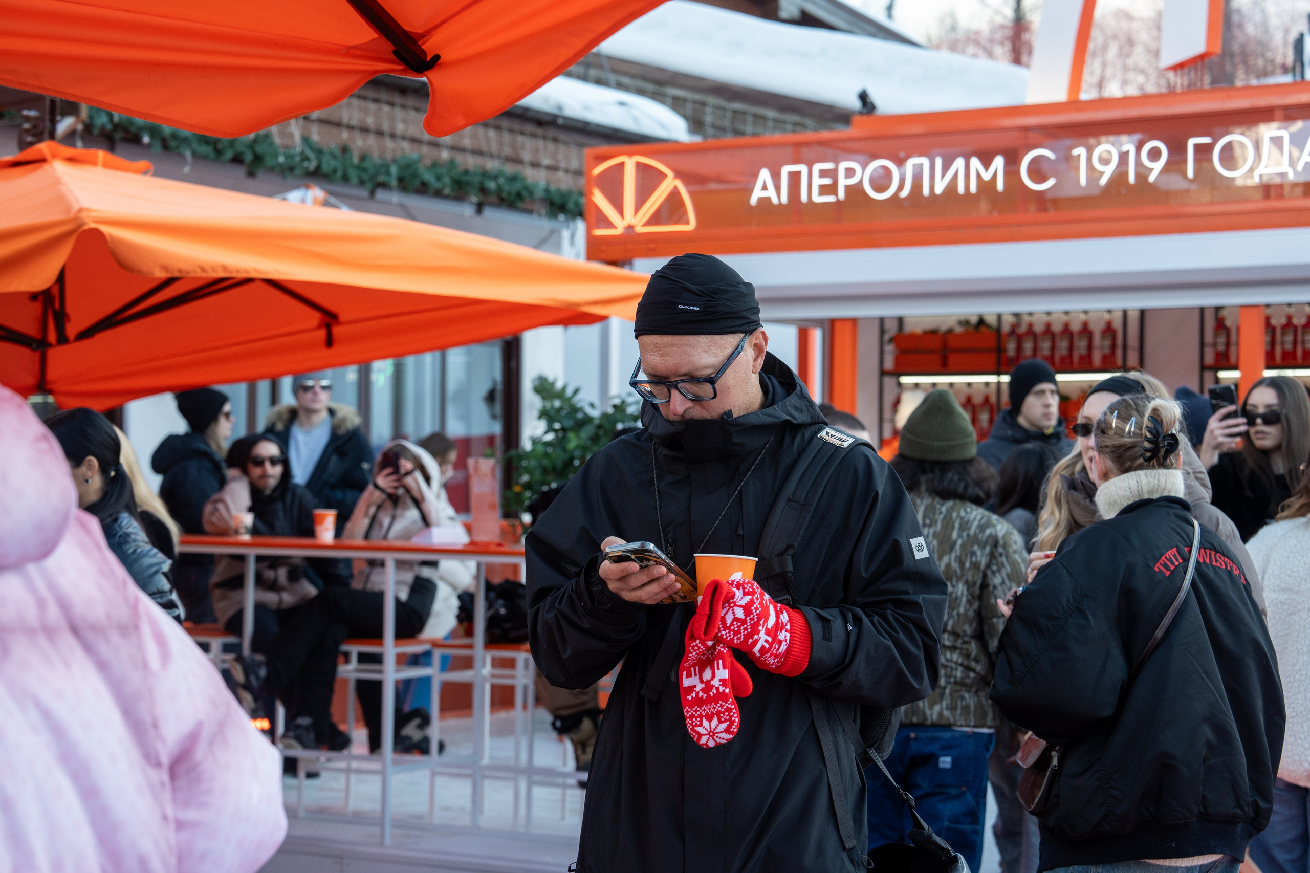 Фотоотчет партнерской интеграции Aperol Spritz на Роза Фест 2025. Репортажный фотограф в Красной Поляне и Сочи Павлюченко Екатерина