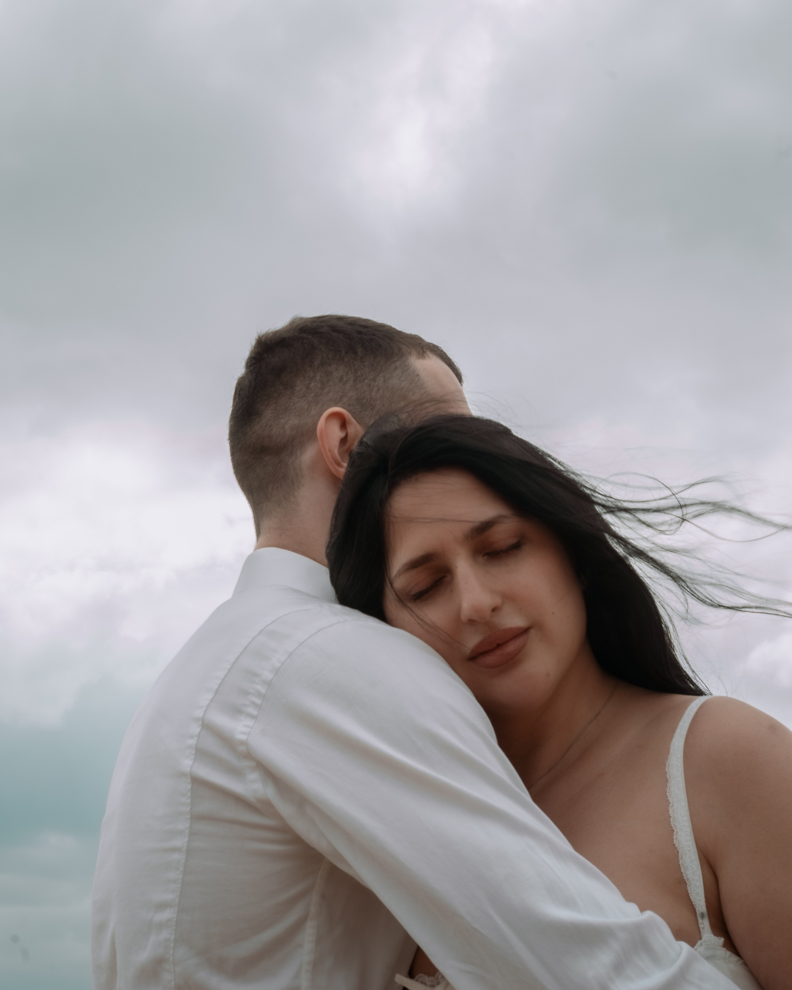 Свадебная прогулка с собакой. Свадебный фотограф в Санкт-Петербурге Миша Репина