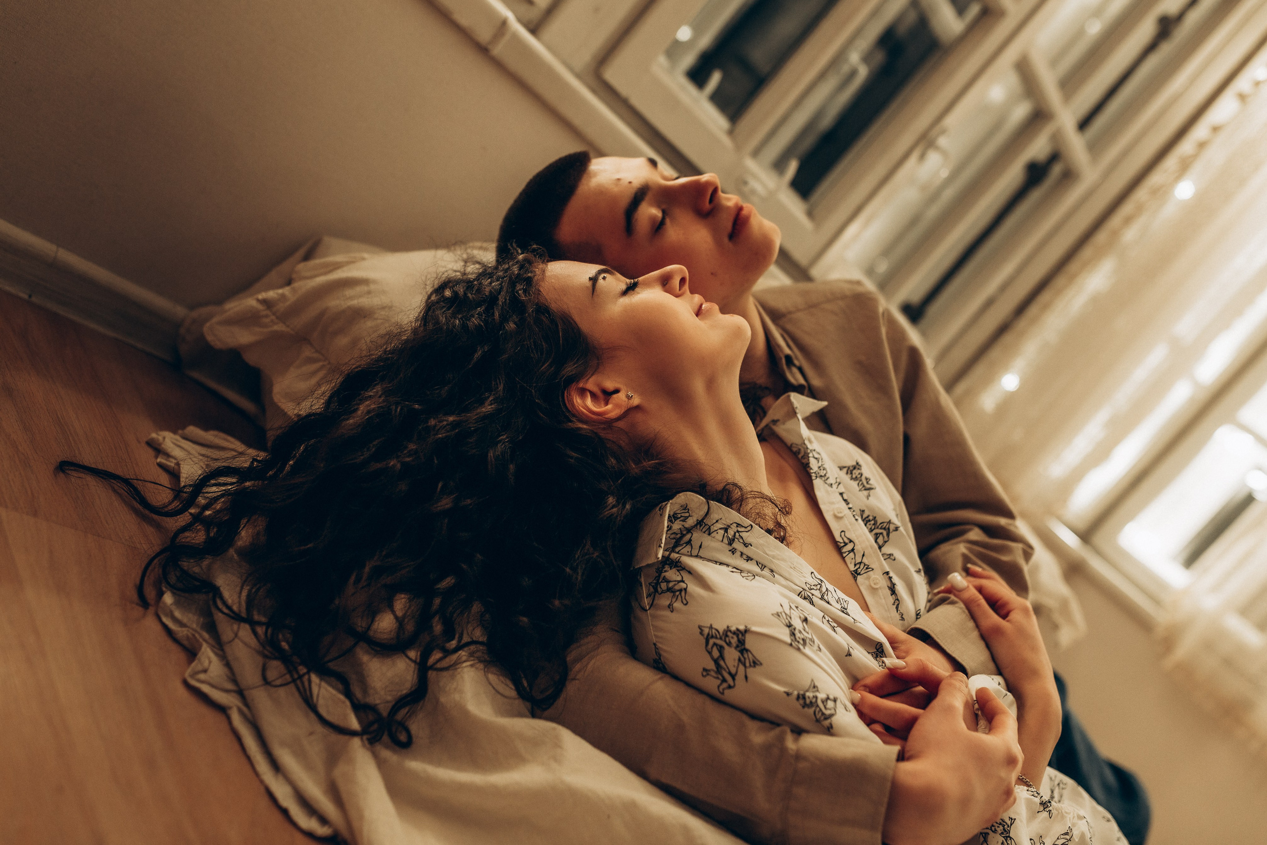 LoveStory Никита и Лиза в студии. Фотограф Санкт-Петербург Князева Елизавета