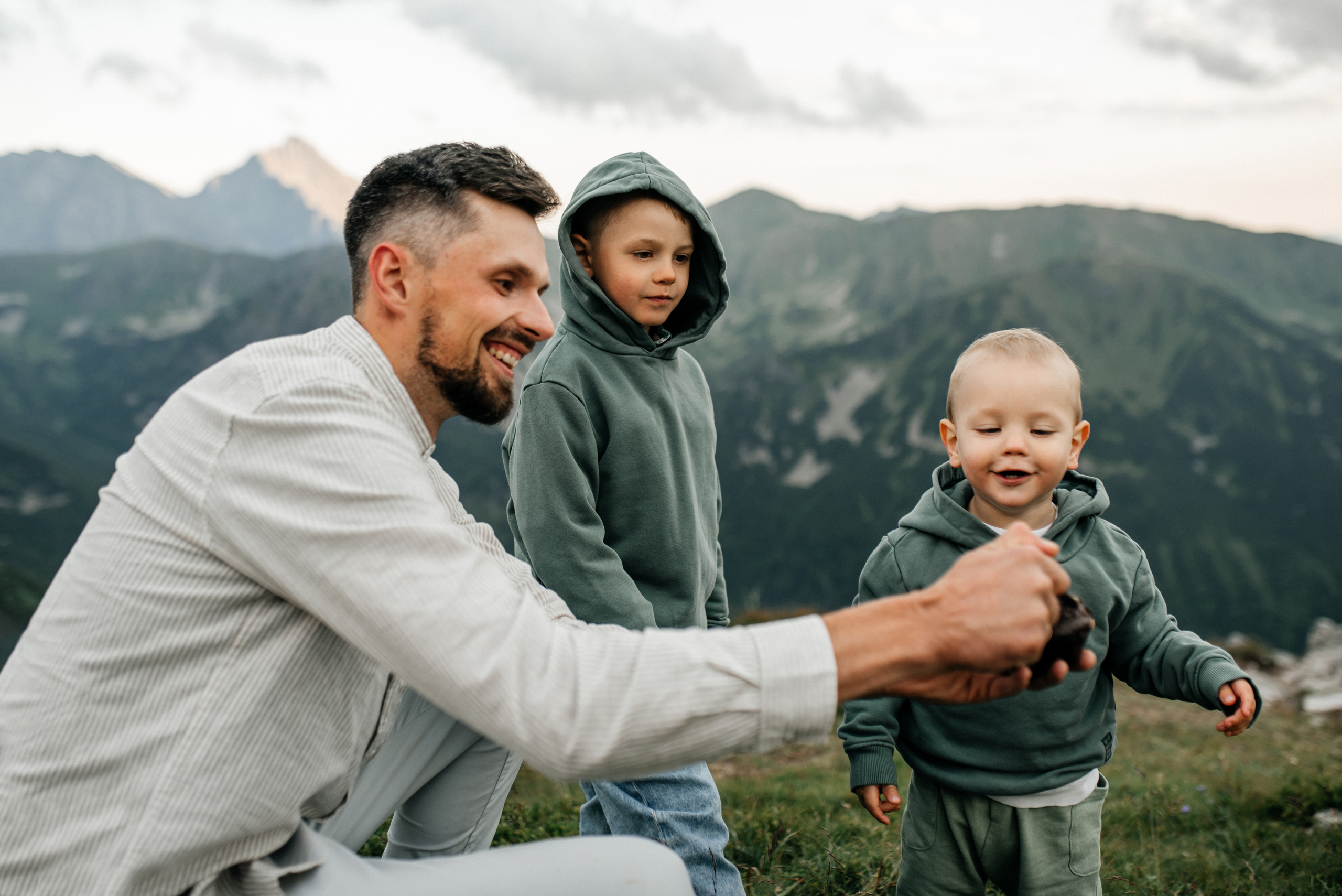 Вера+Максим+Герман+Лев. Костюшко Кристина — семейный и свадебный фотограф в Минске