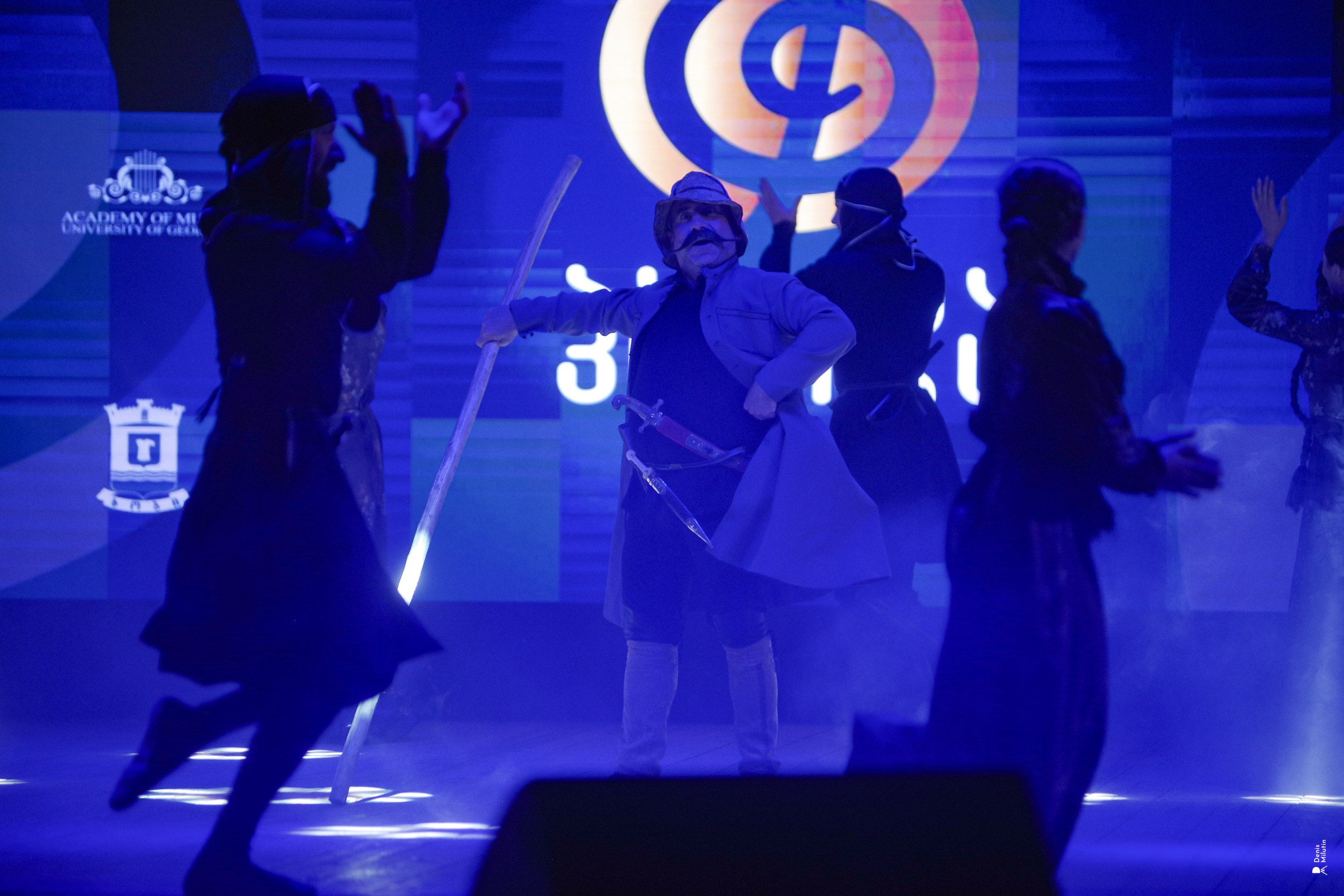 Танцы в Хоби. Портретный фотограф Денис Милютин