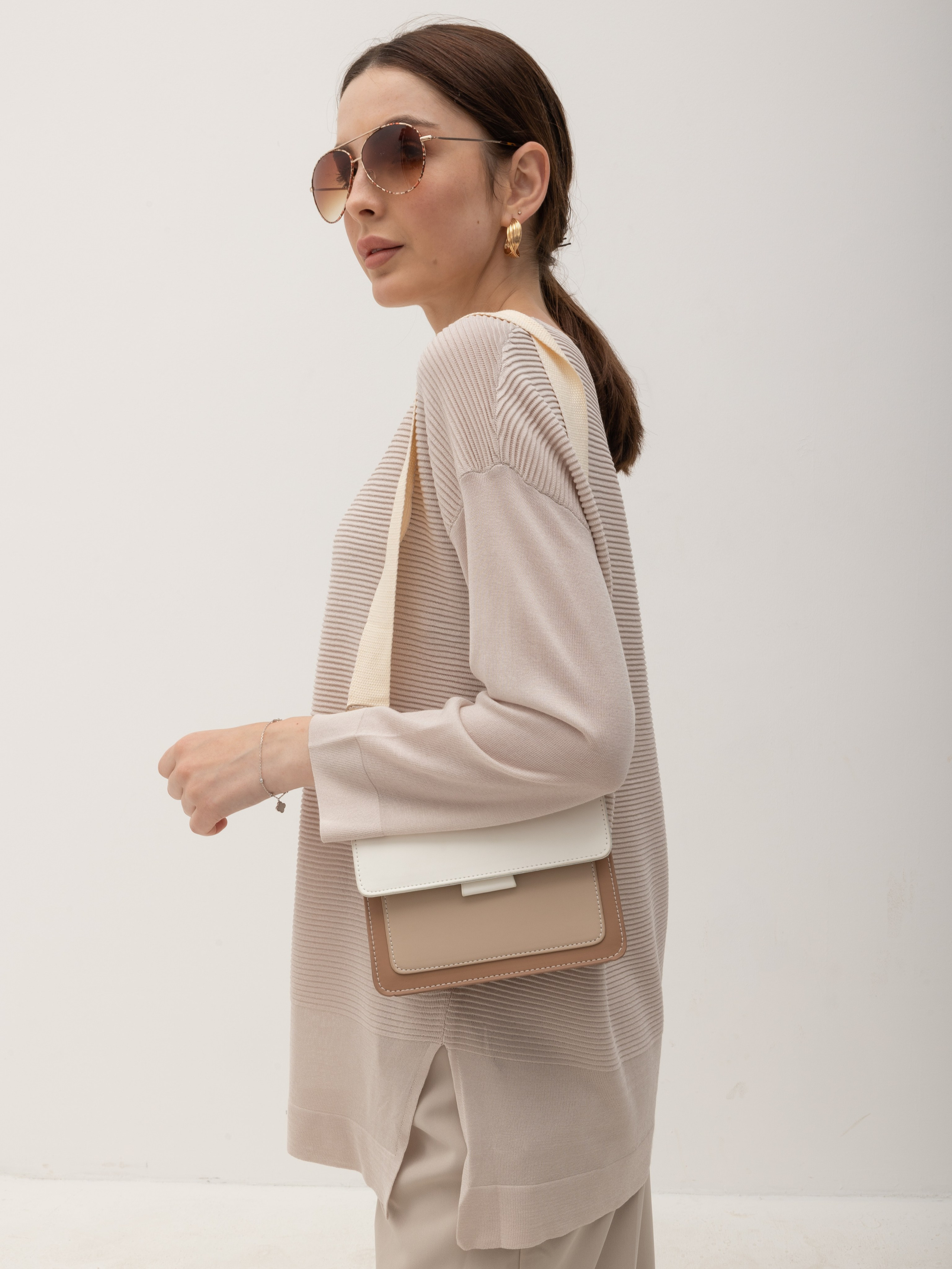 Каталог Лаура. Portfolio ideai-studio