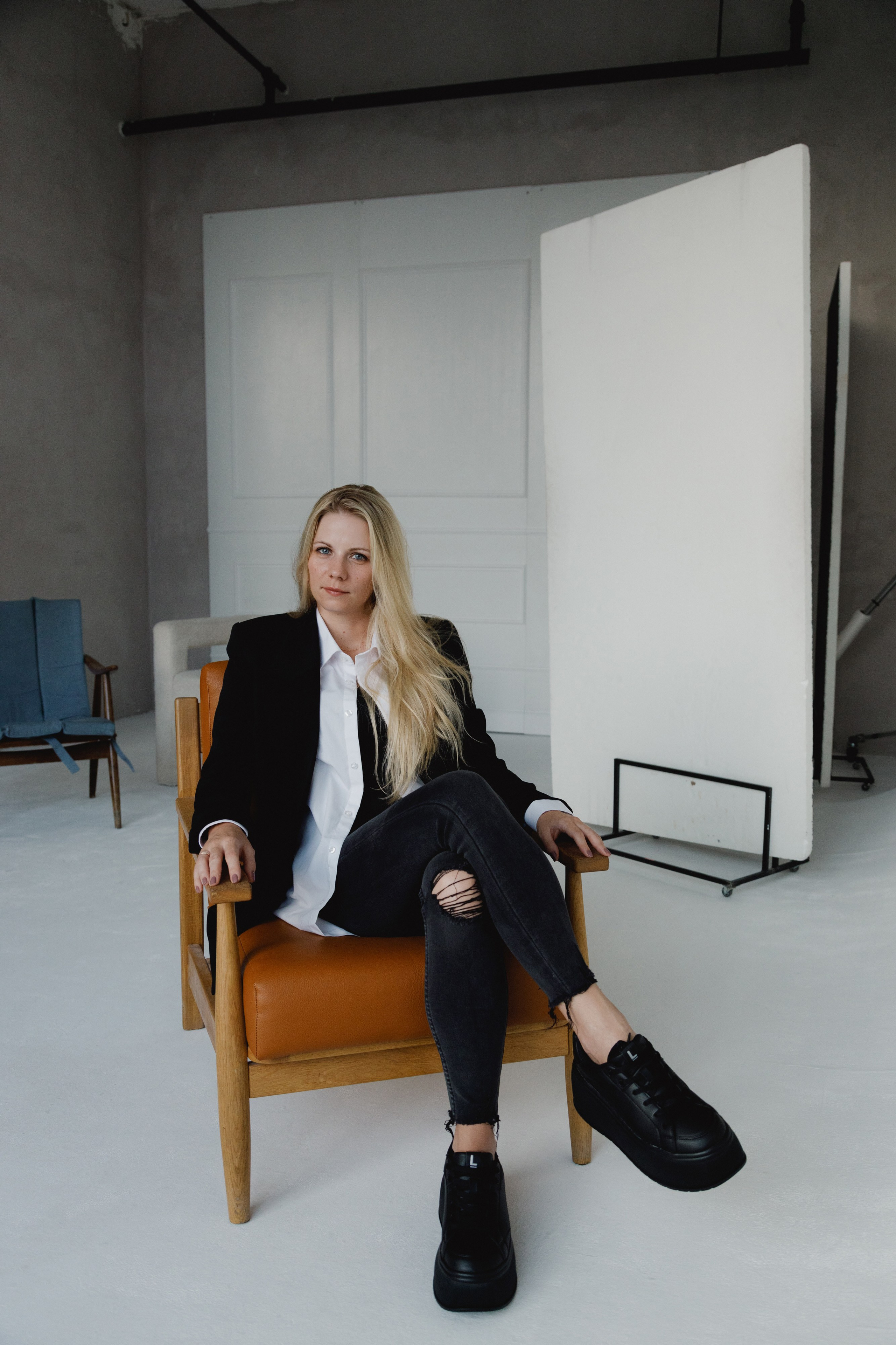 Деловой взгляд, искренняя улыбка. Фотограф в Москве — Ольга Федотова