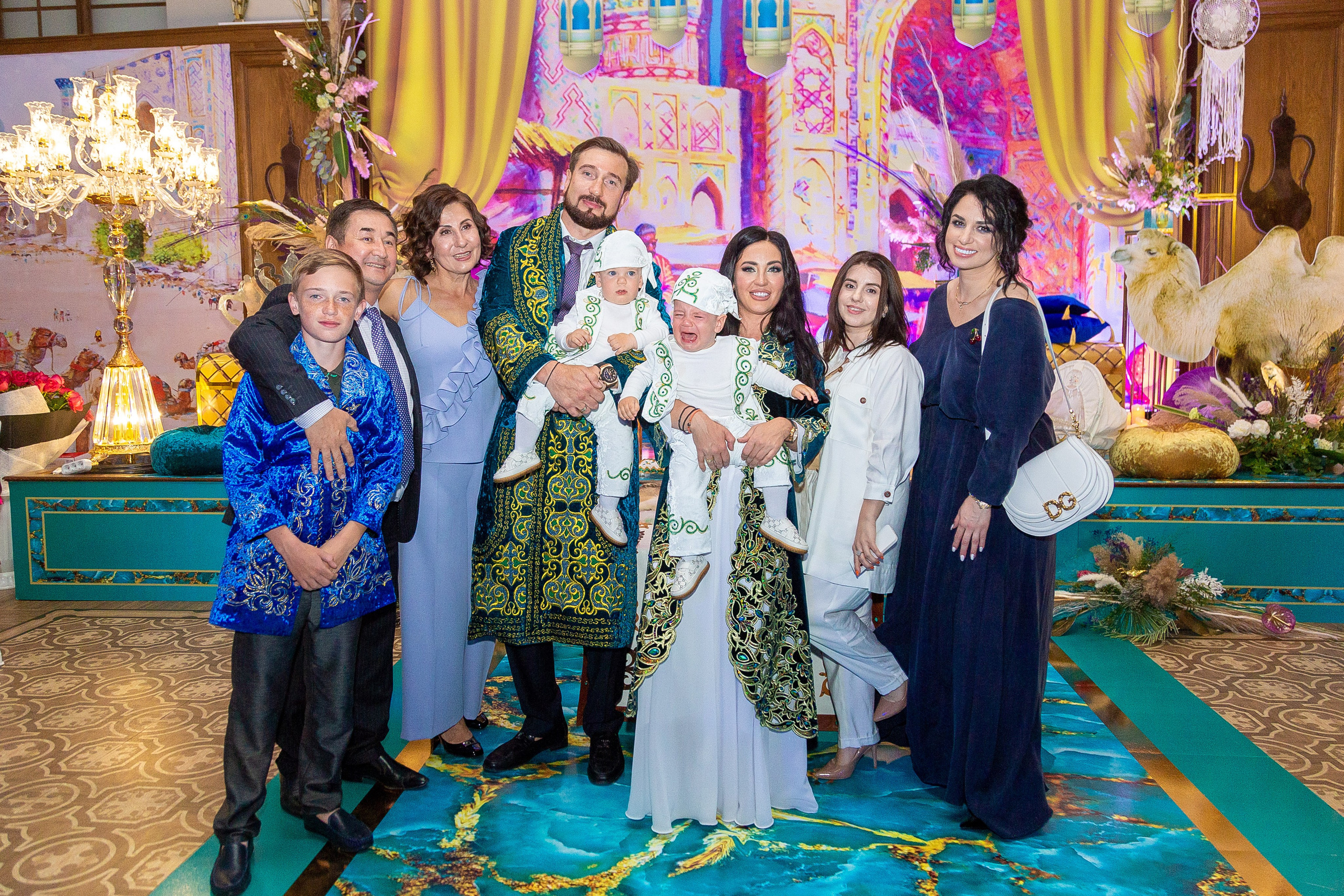 Лео и Давид годик. Свадебный фотограф в Алматы Айгерим Верба