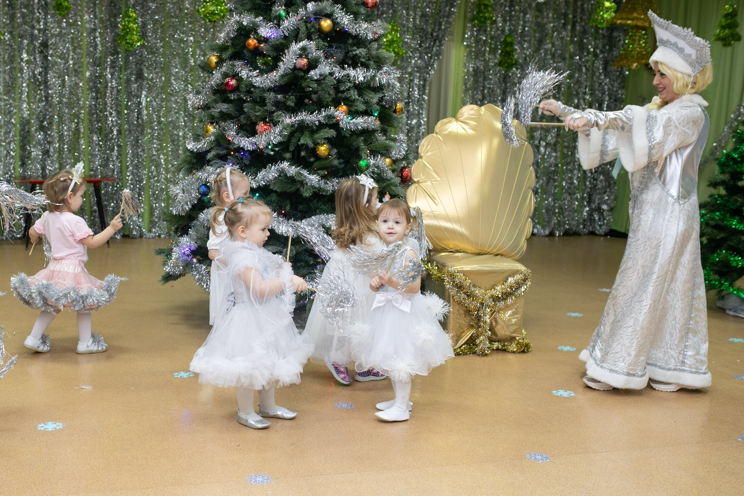 Жаконя д-с 490 Ясли новогодний утренник. Фотограф в Новосибирске Ася Зверева