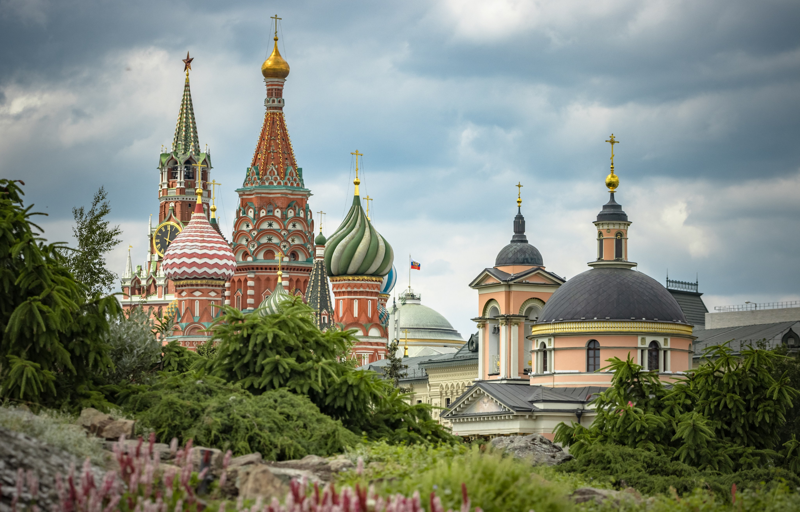 TRAVEL&NATURE. NE Cinema — backstage and reportage photography in cinema, music, Automotive and sport