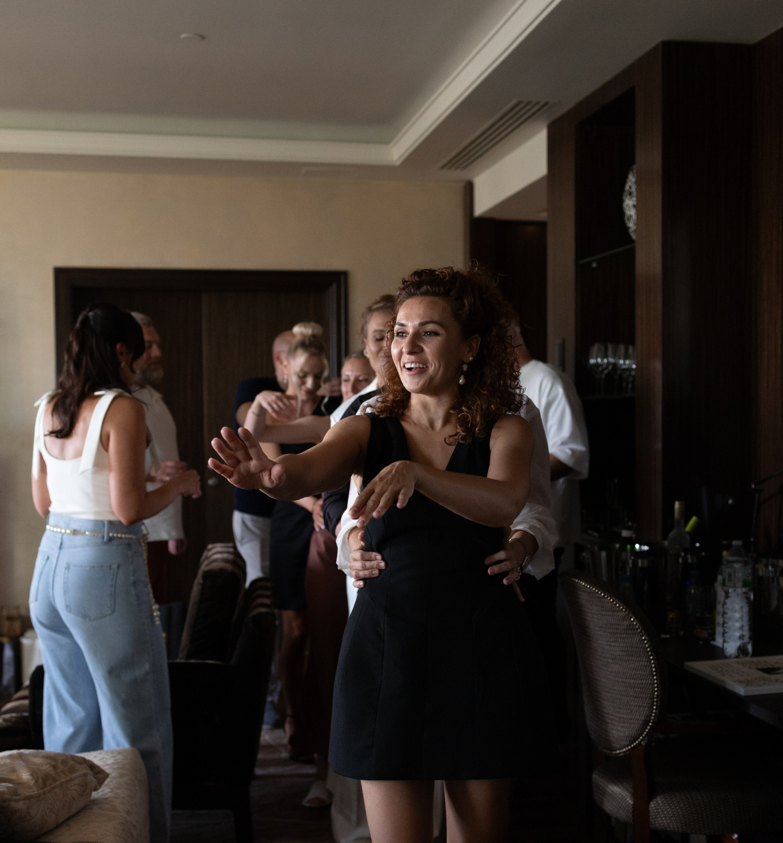 Вечер в кругу близких в отеле Continental. Свадебный фотограф в Москве Наталья Струкова