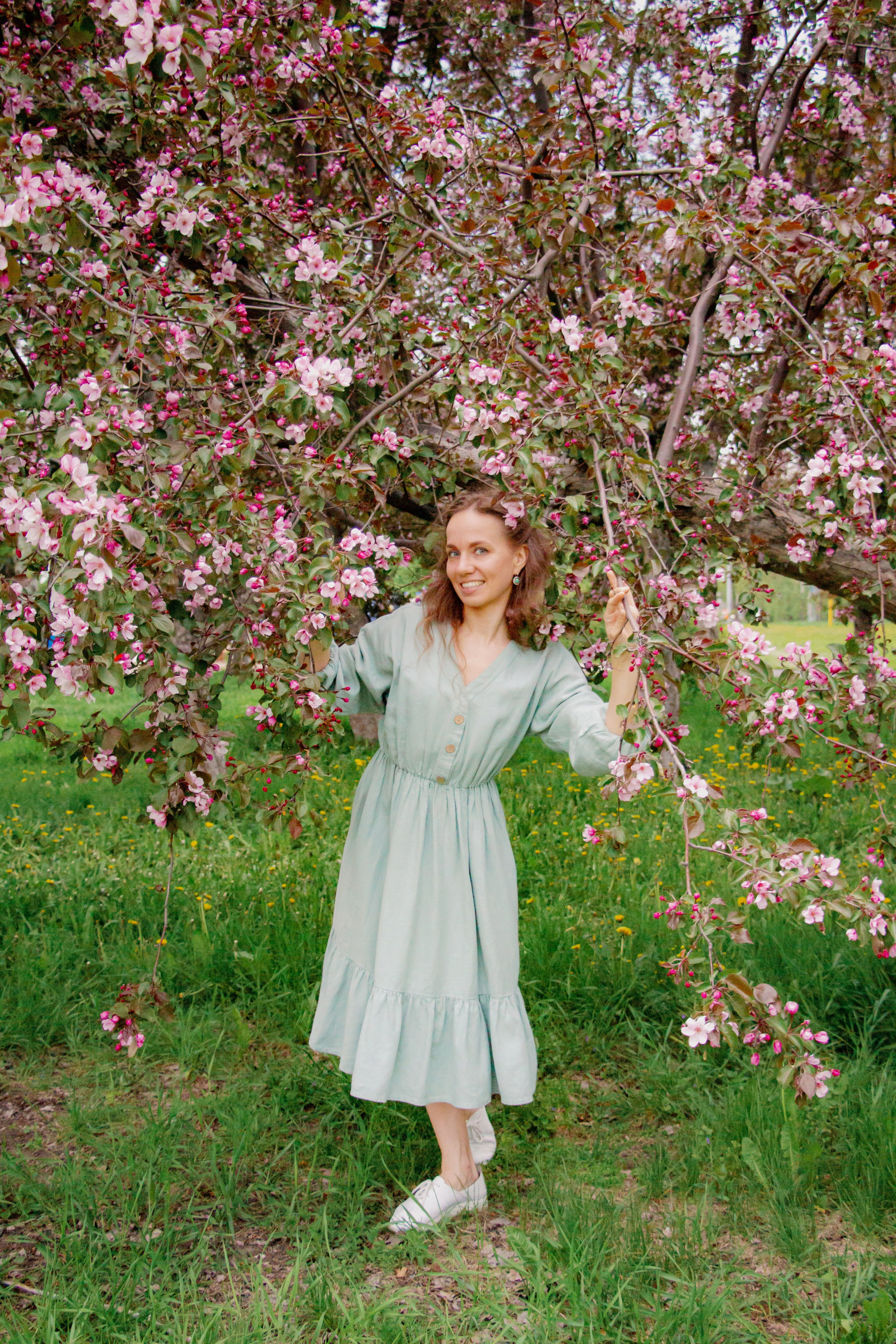 Фотосессия с цветущими яблонями, Екатеринбург. Фотопрогулка. Фотограф в Екатеринбурге Пойгина Елена
