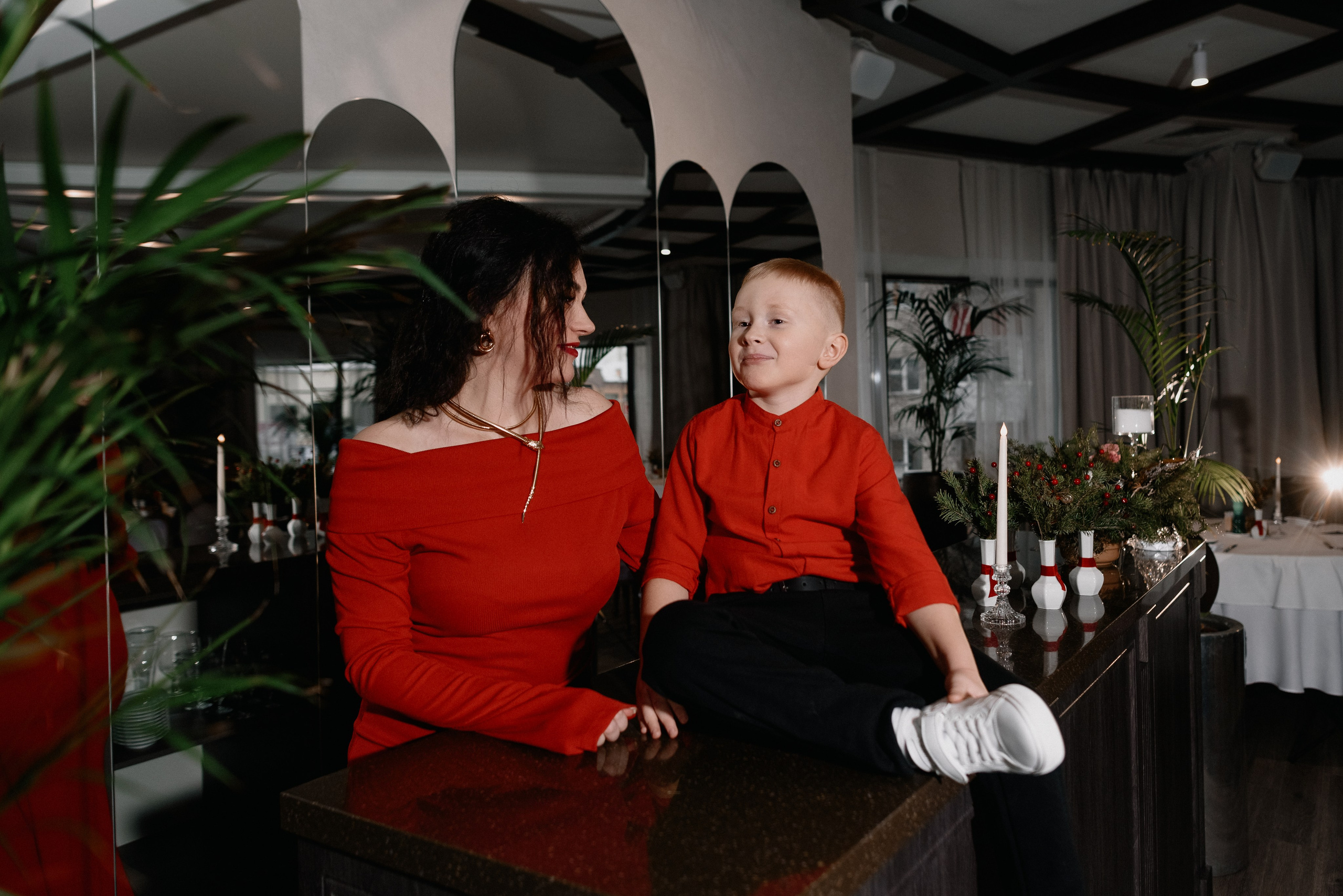 В ресторане. Фотограф Дарья Мустафина, Тюмень