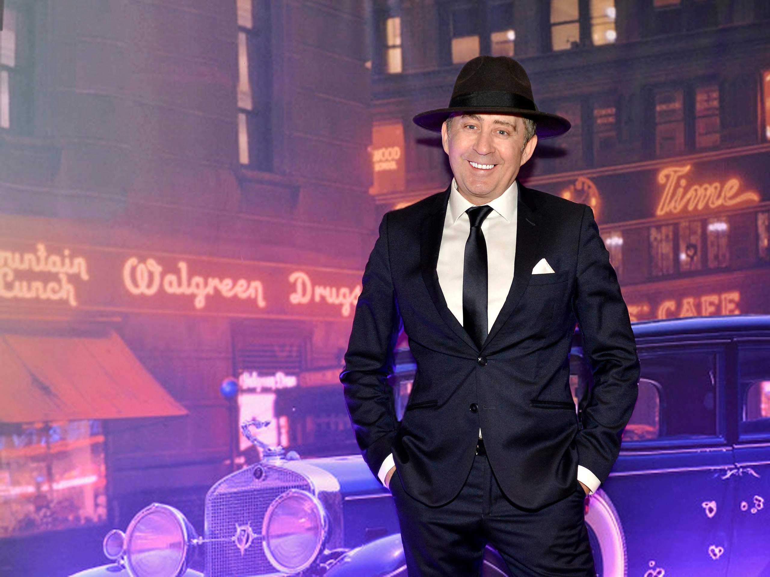 Корпоративы. Ведущий Валерий Чигинцев