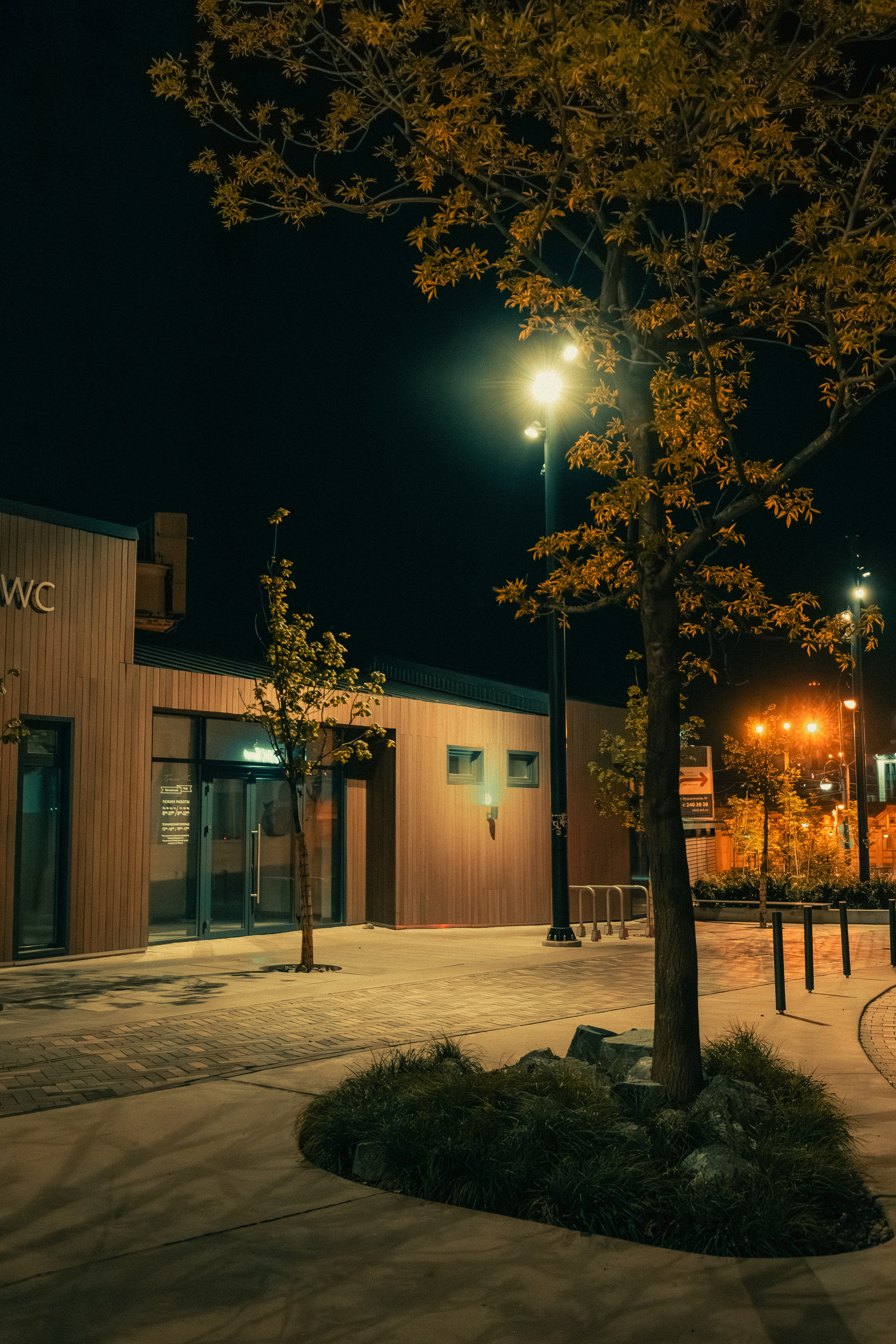 Стрит фотография Владивосток, Россия. Mood цвета, обработка, уроки, пресеты