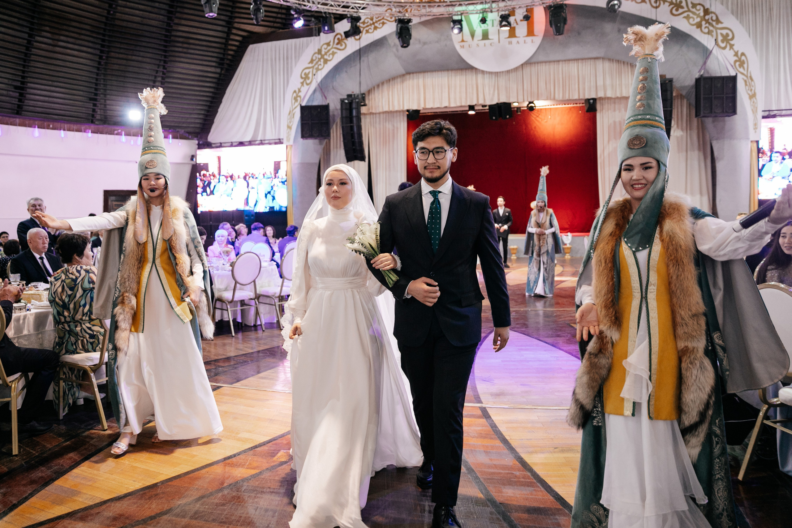 Свадебный банкет Абылайхан и Меруерт. Akkanatart.kz