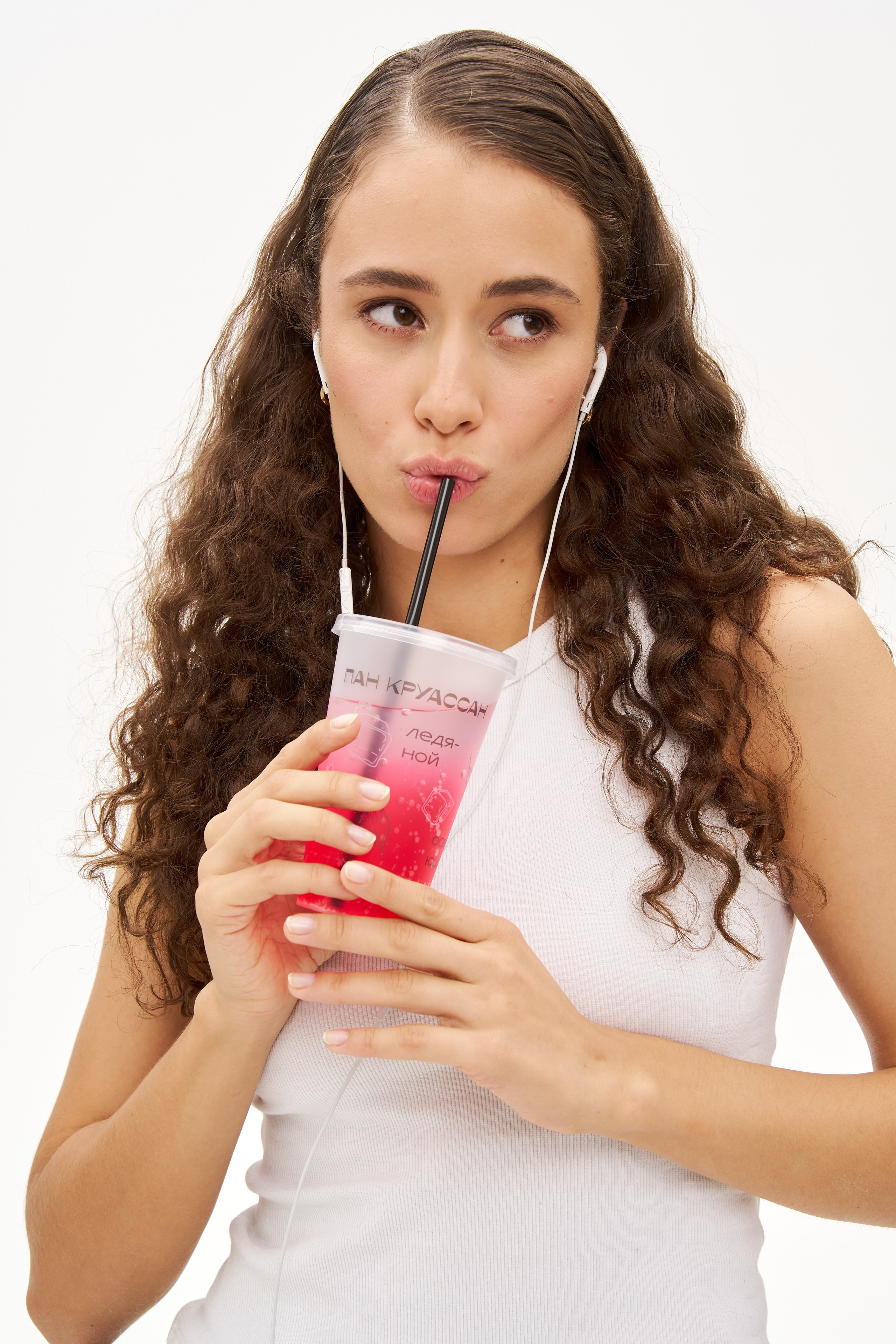 Пан круассан. Фотограф для брендов одежды и маркетплейсов в Москве Рита Винтер