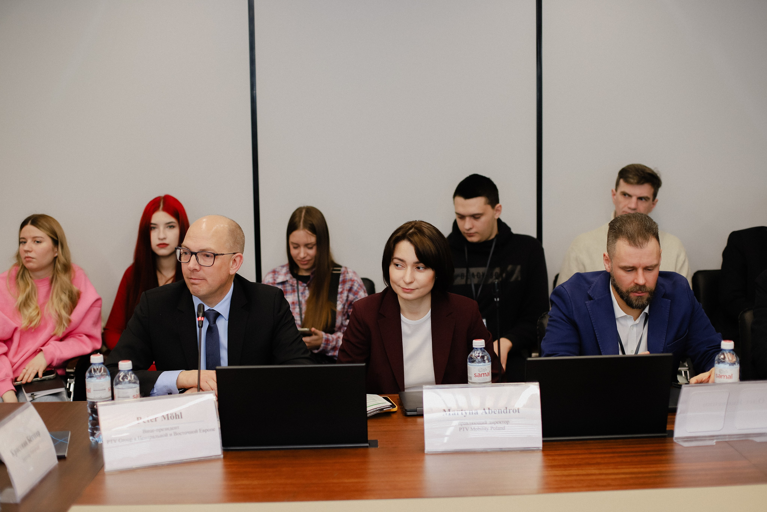 III Международная конференция. Фотограф в Алматы и Москве Даша Пушкина