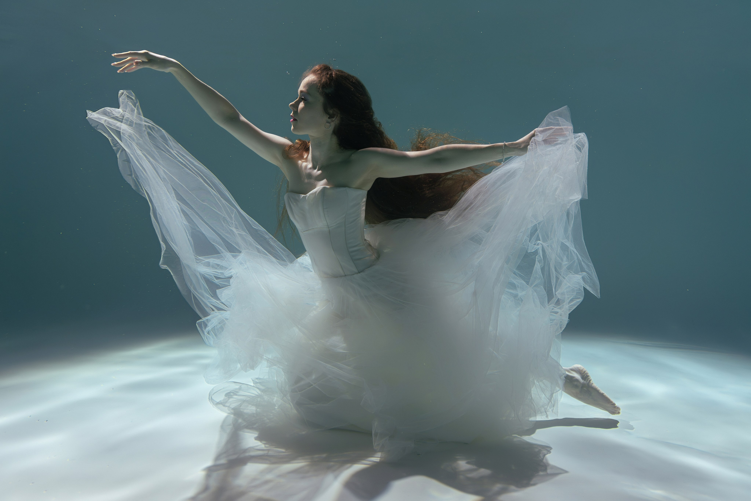 Фотосессия в студии подводной съемки | Надежда Воробьёва. Семейный и женский фотограф в Москве Надежда Воробьева