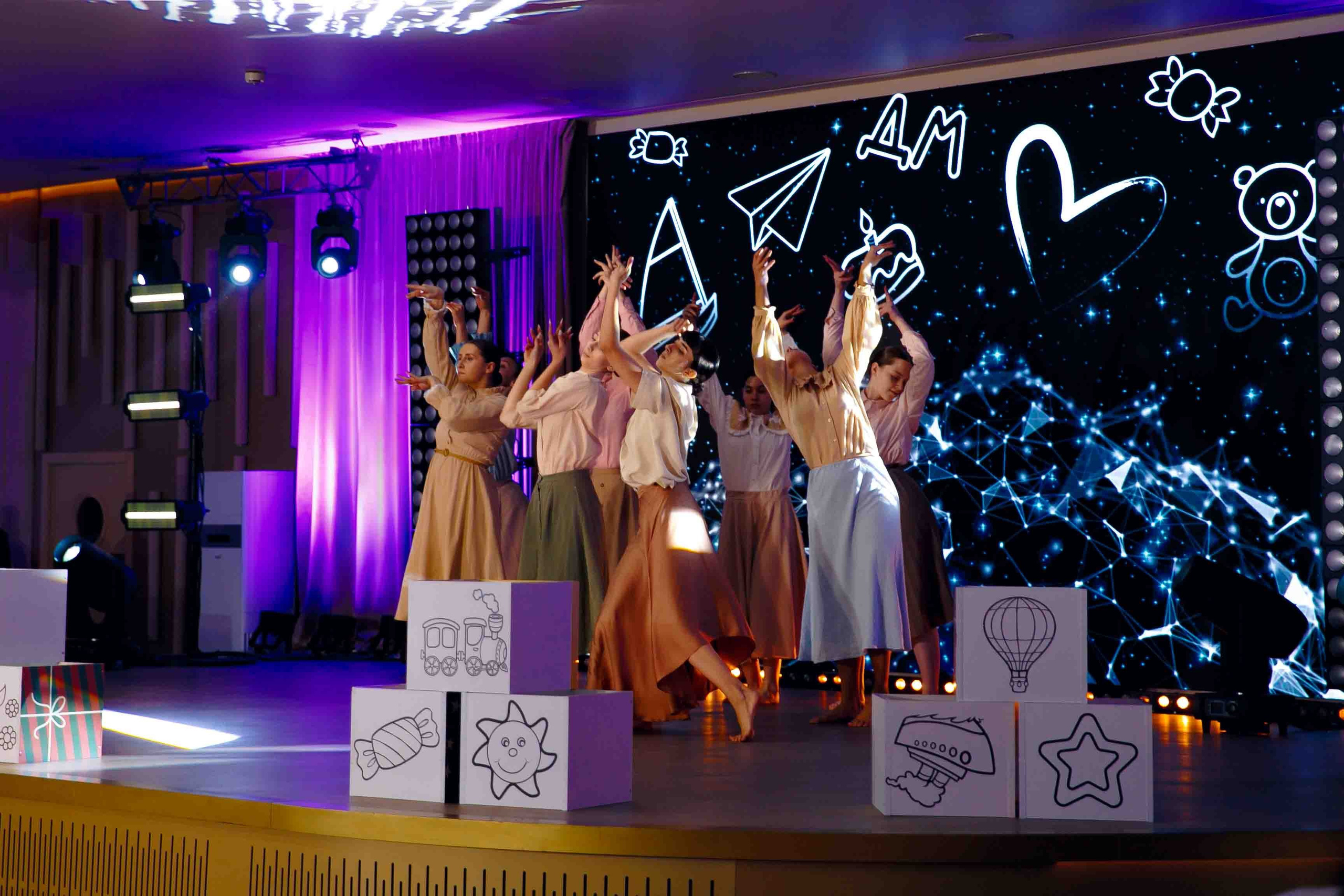 15 лет Дворцу Молодежи. Ваш репортажный фотограф Артемий Антонов