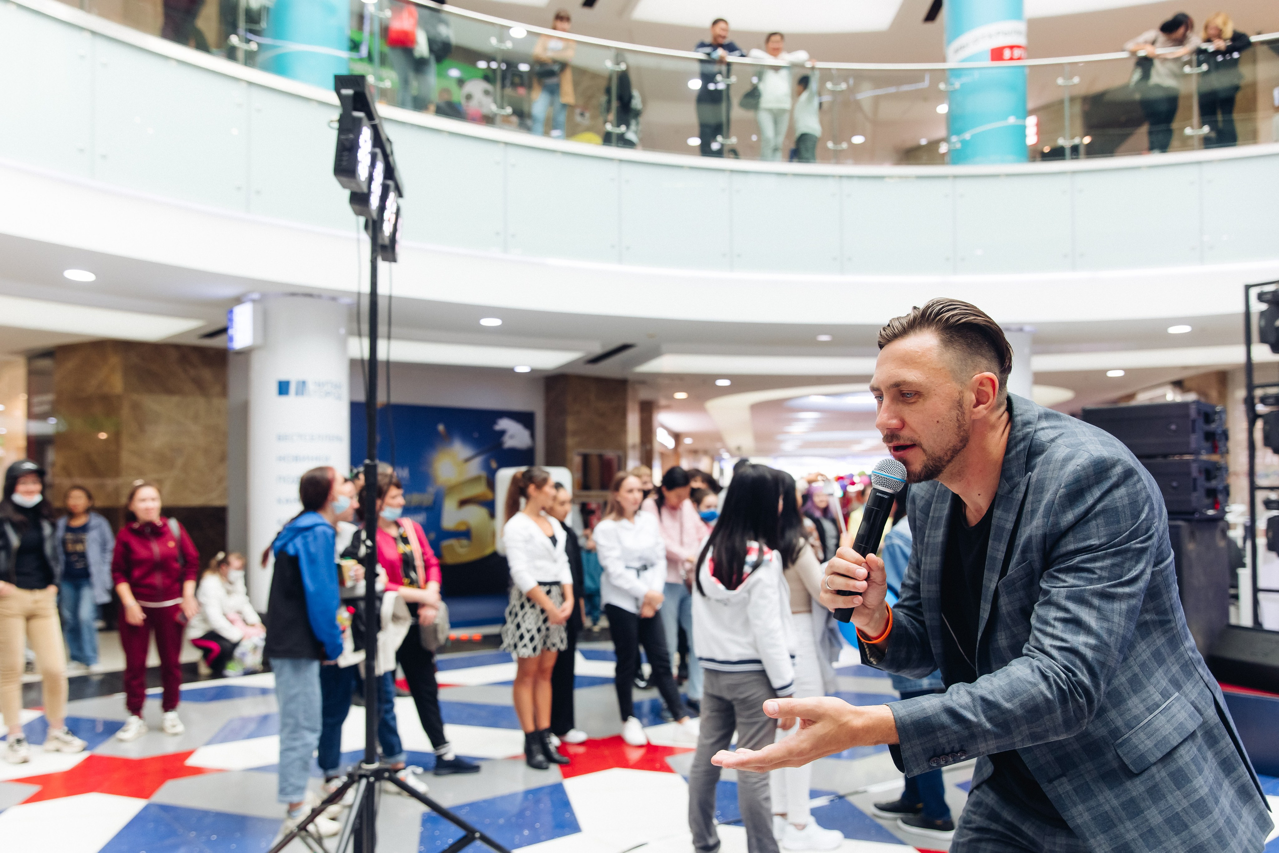 5 лет ТЦ Форум. Свадебный и семейный фотограф в Улан-Удэ