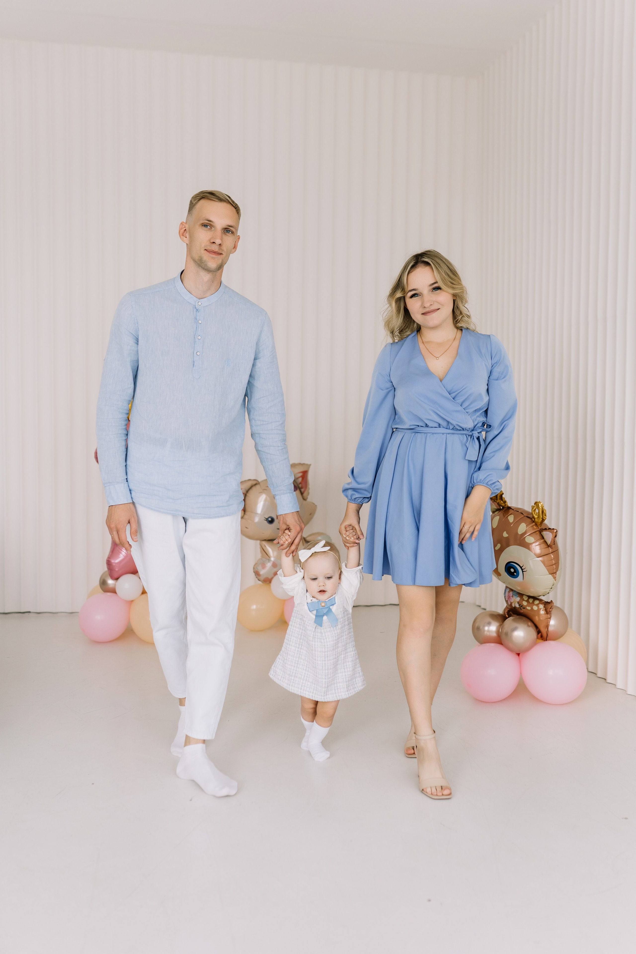 Николь 1 годик