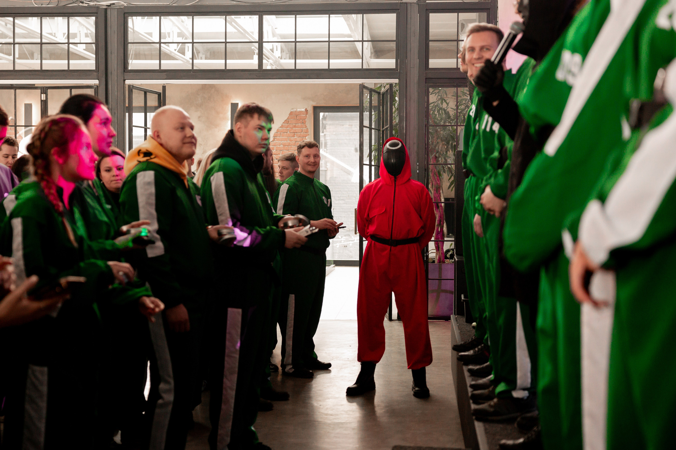 Игра в Кальмара. Свадебный и контент фотограф в Москве — Юлия Барно (Баранова)