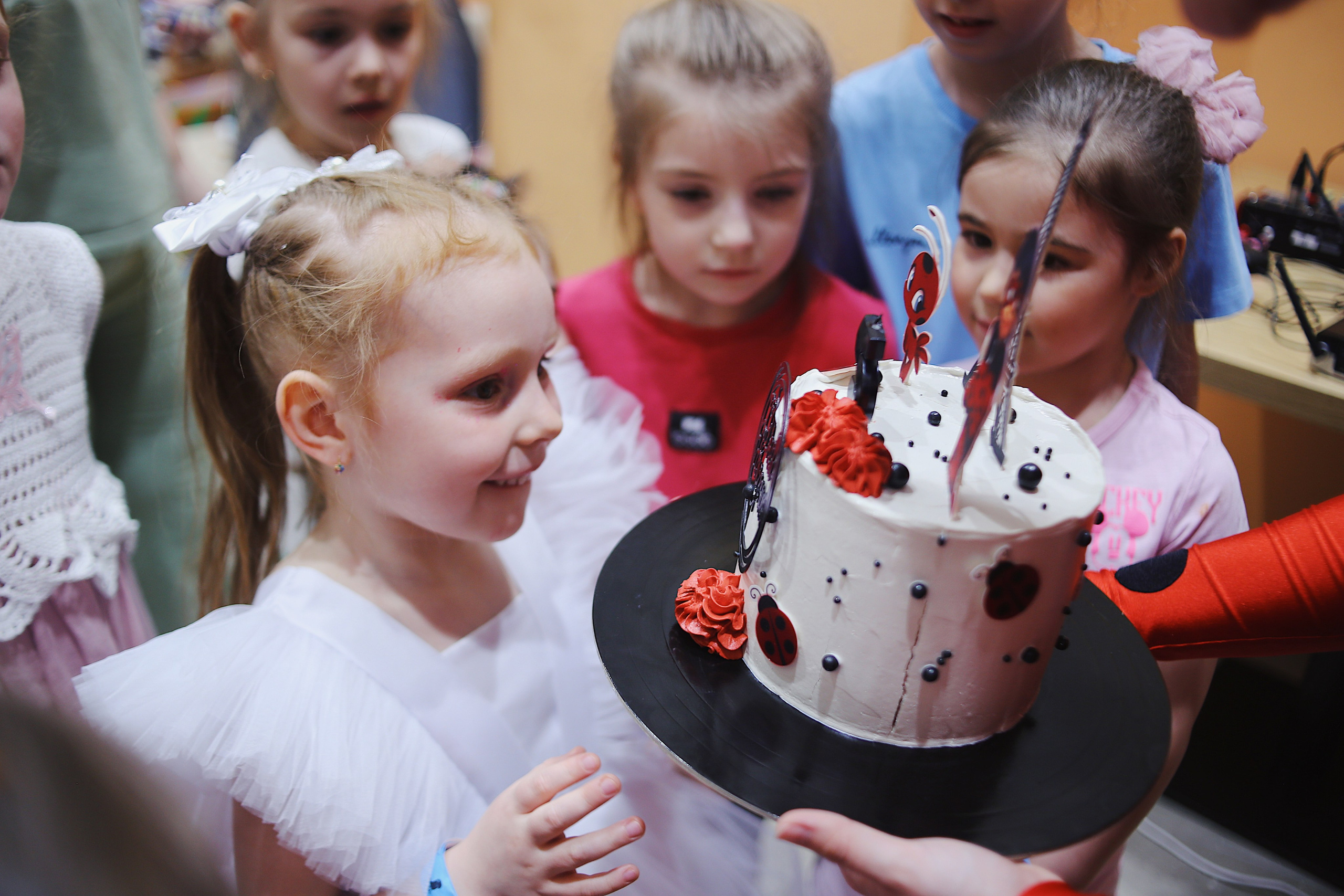 Василиса. 5 лет. Фотограф Пирумян Анна. г. Сургут, г. Воронеж