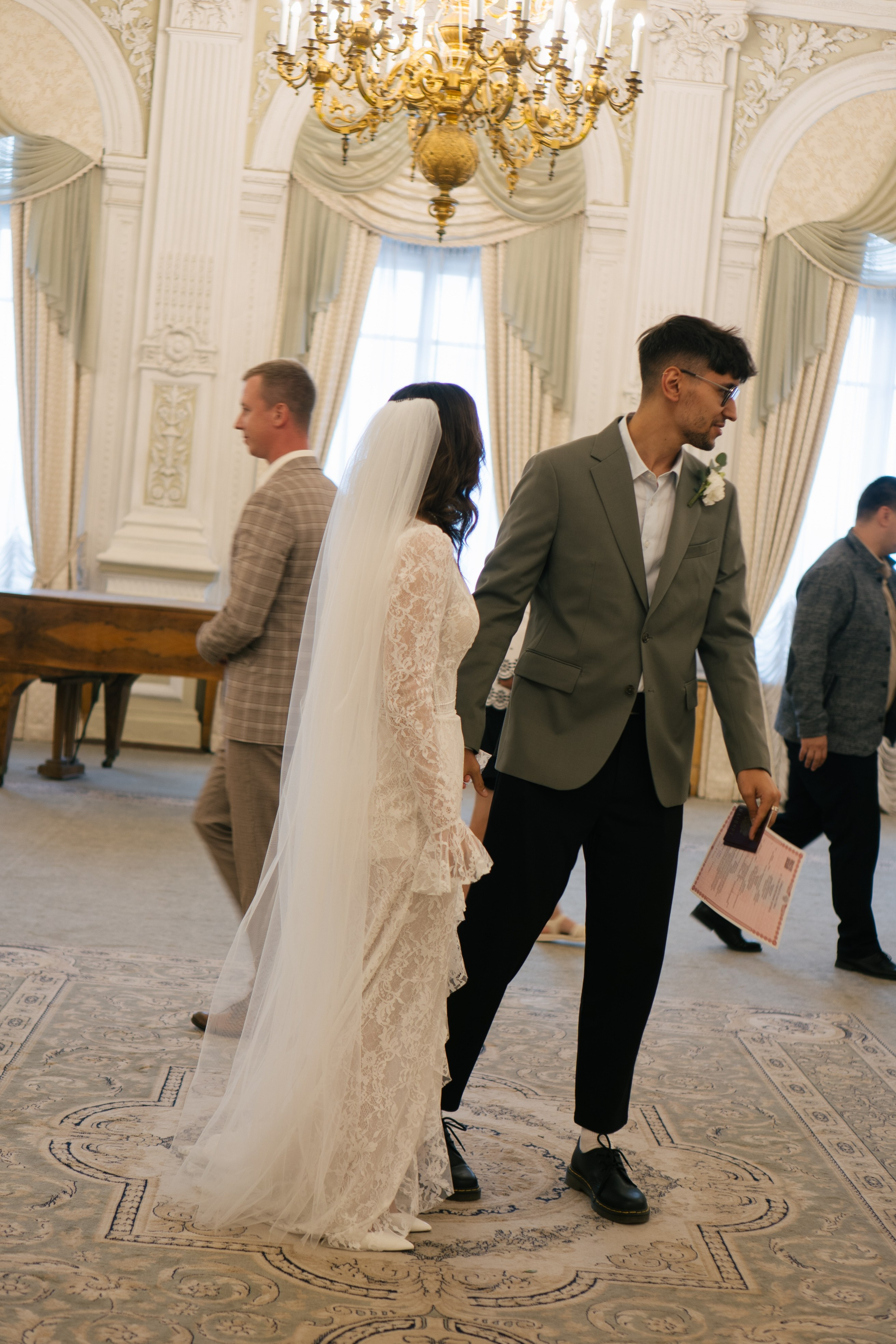 СЪЁМКИ В ПЕРВОМ ДВОРЦЕ ПРОГУЛКА И СТУДИЯ. Профессиональный фотограф, Санкт-Петербург — Виктория Богомолова