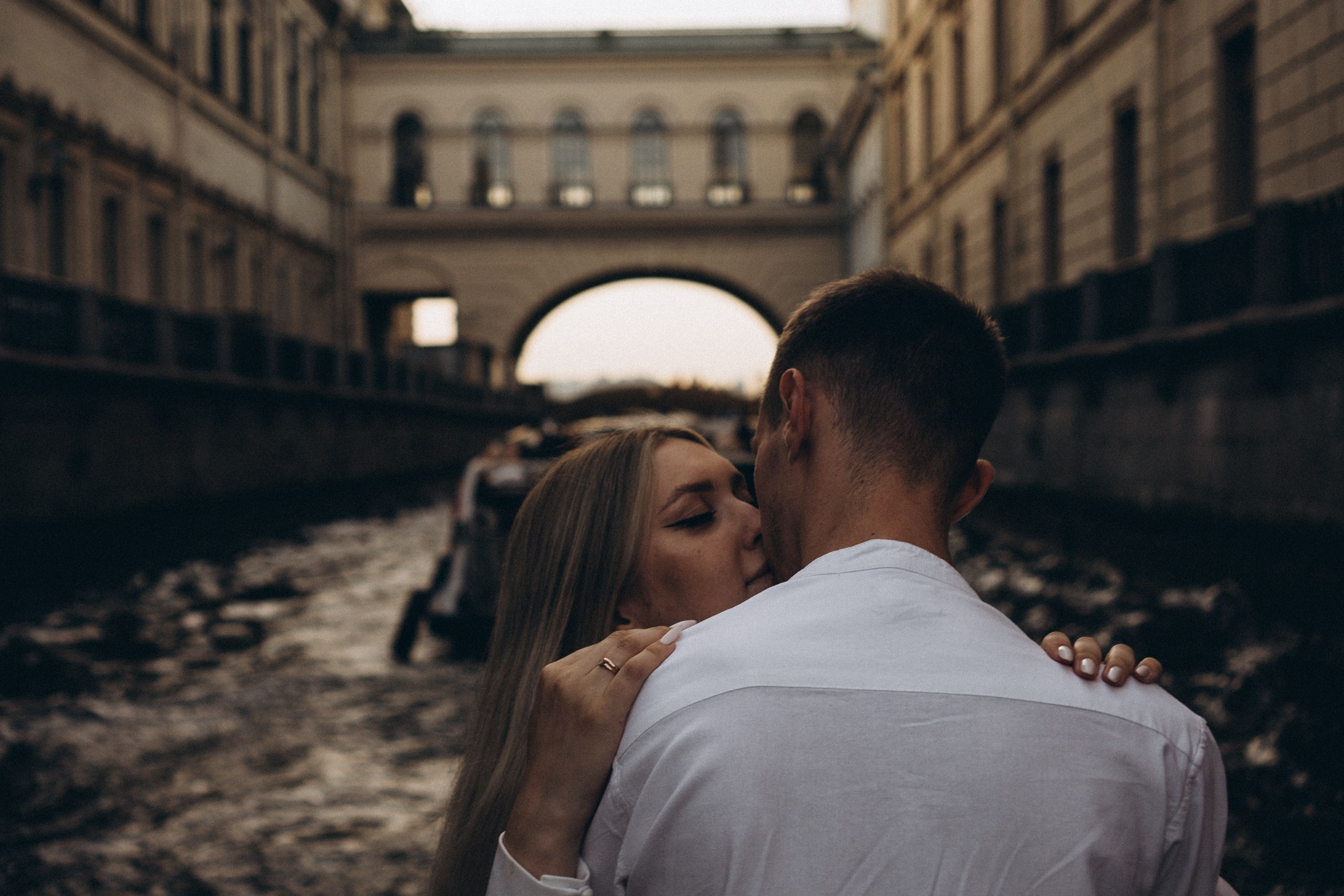 СВАДЕНБНАЯ СЬЕМКА НА КАТЕРЕ ПО КАНАЛАМ САНКТ-ПЕТЕРБУРГА И В АКВАТОРИИ НЕВЫ. Профессиональный фотограф, Санкт-Петербург — Виктория Богомолова