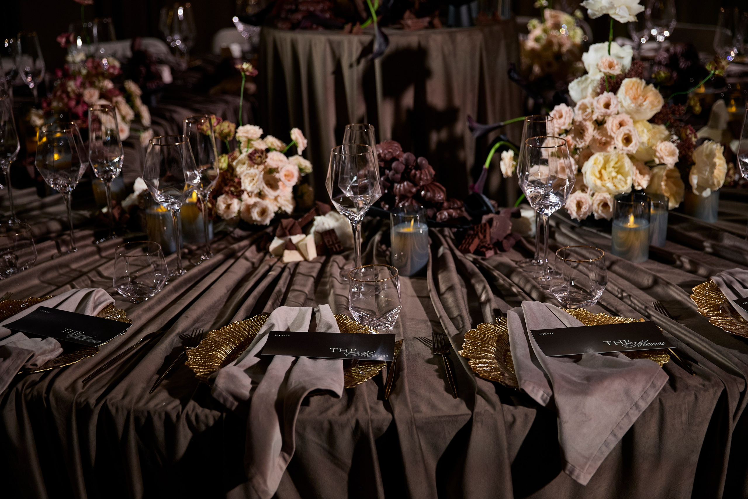 Особняк Ермолинского. Свадебный фотограф Анастасия Казакова