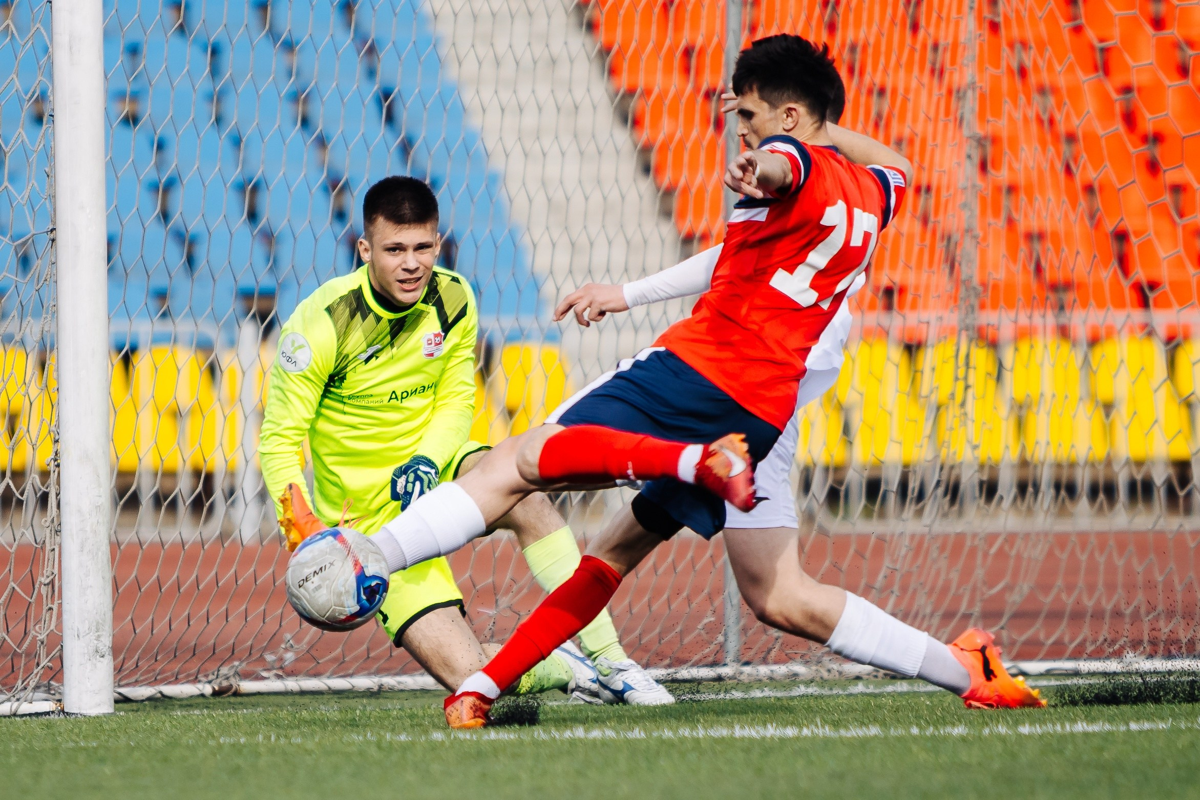 ФК «Металлург-Магнитогорск» vs ФК «ОСШ-Челябинск-М» // 05.04.25. Денис Прохоров Фотограф в г. Магнитогорск